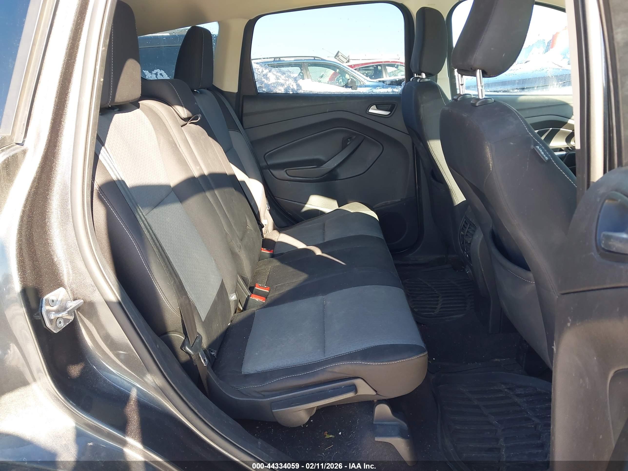 FORD ESCAPE image 8