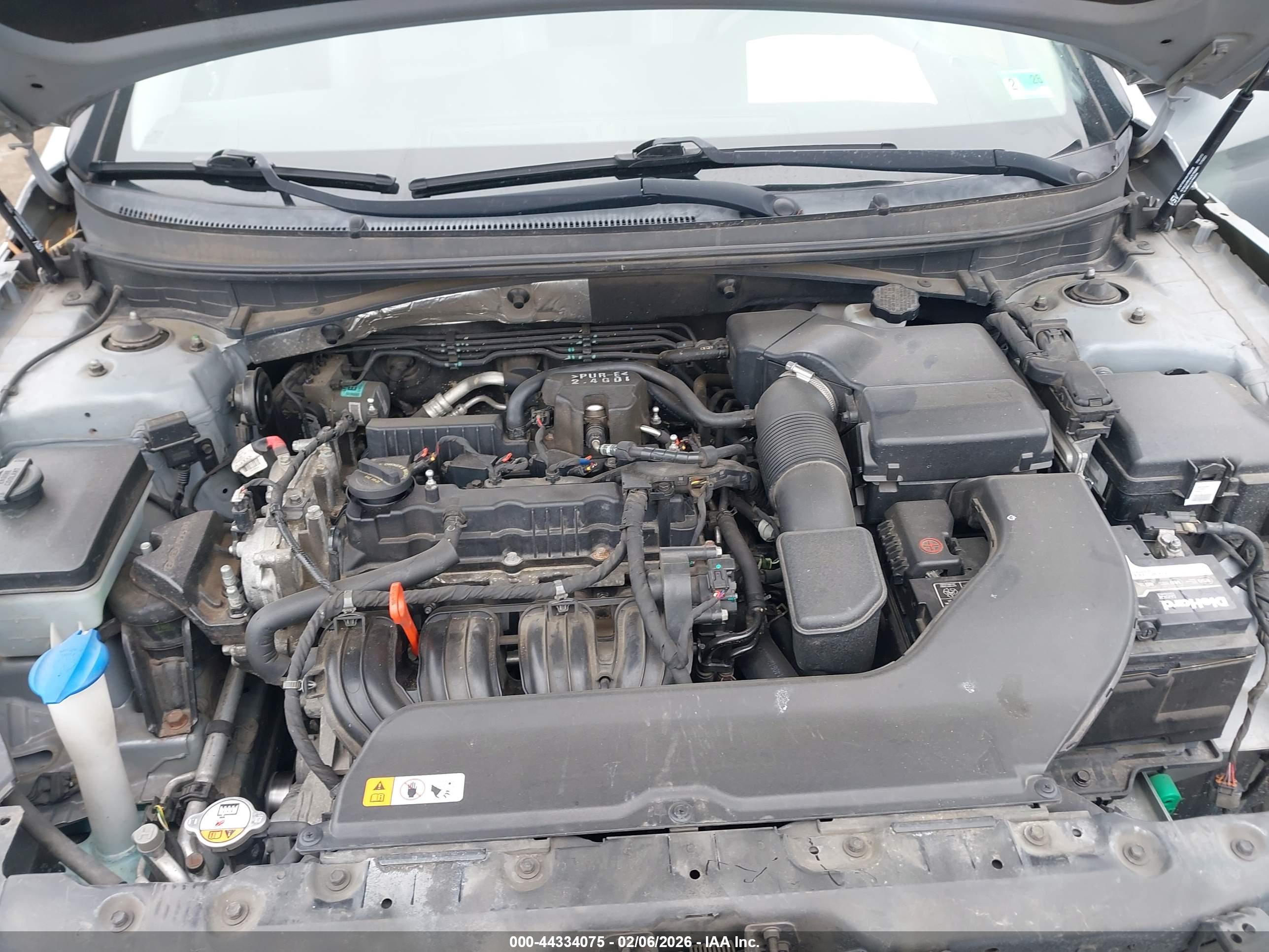 HYUNDAI SONATA image 10