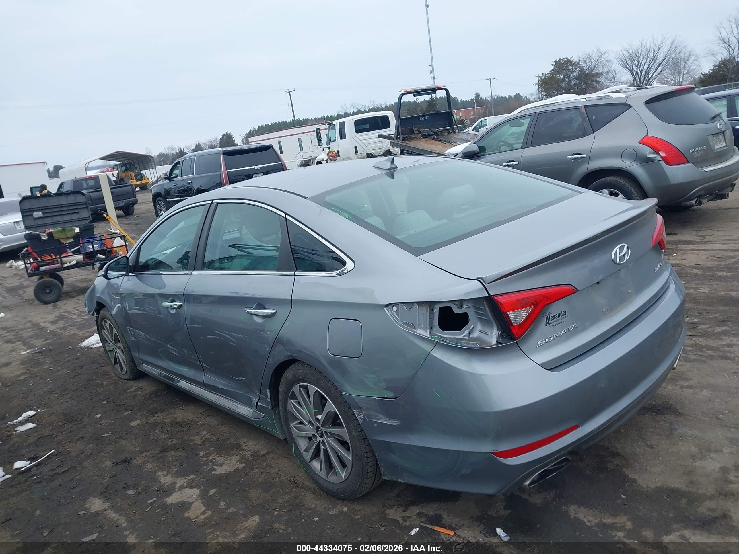 HYUNDAI SONATA image 3