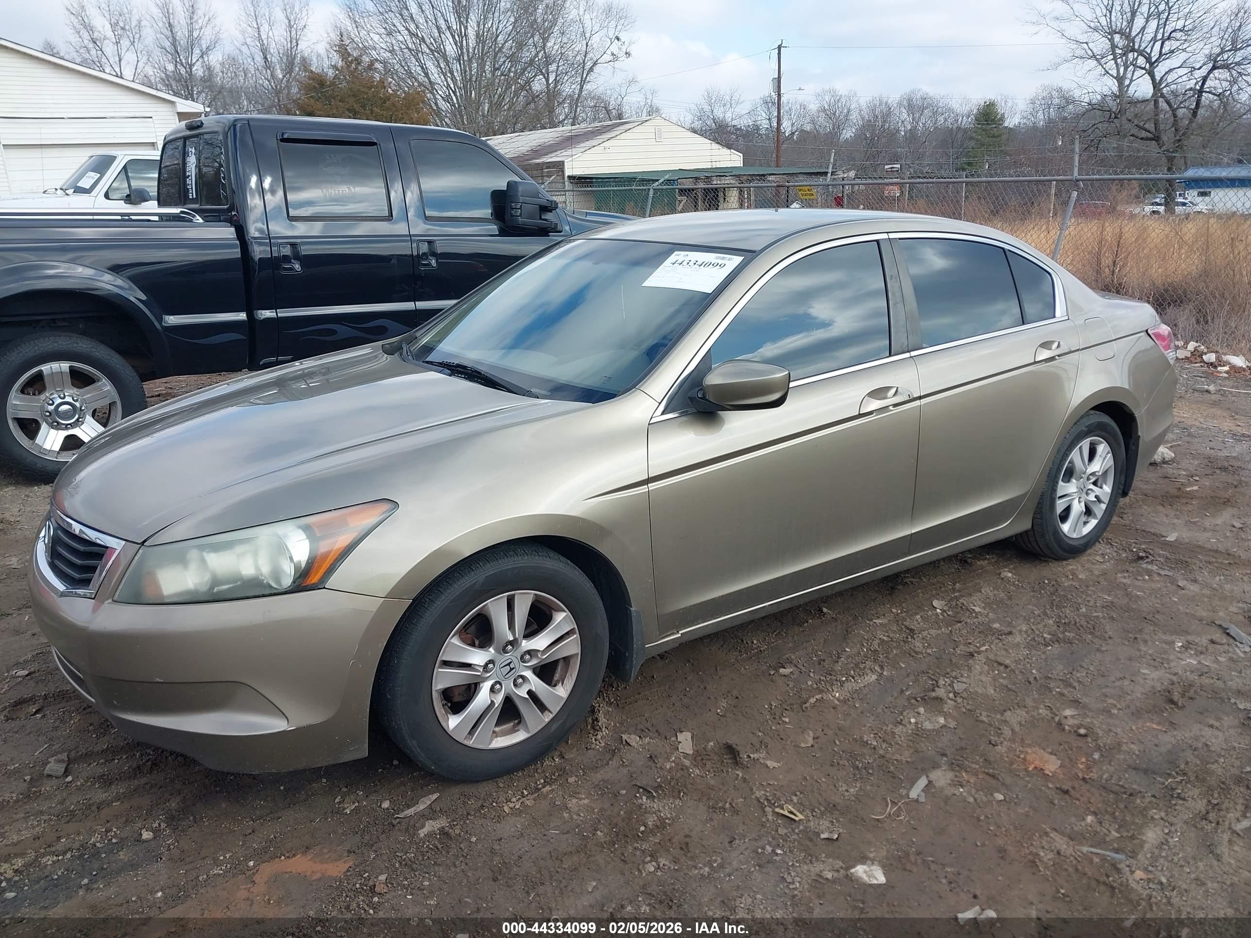 HONDA ACCORD image 2