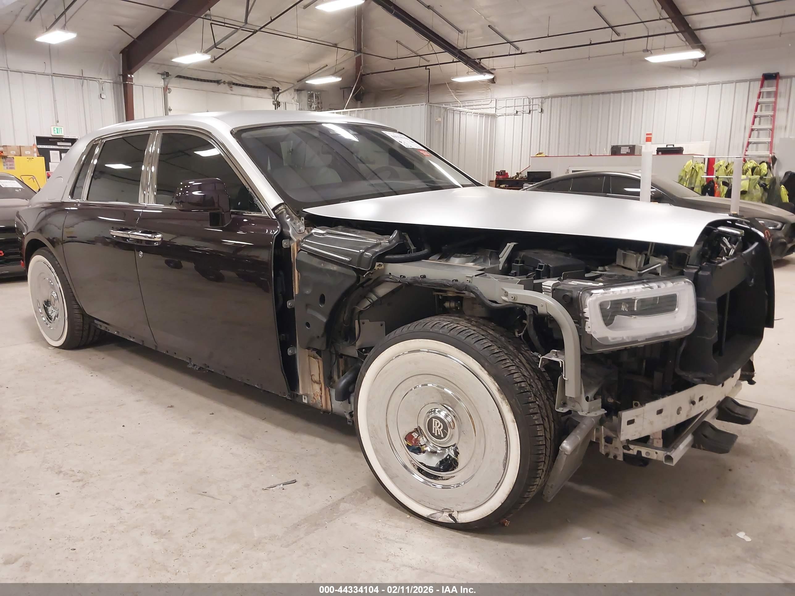ROLLS-ROYCE PHANTOM image 6
