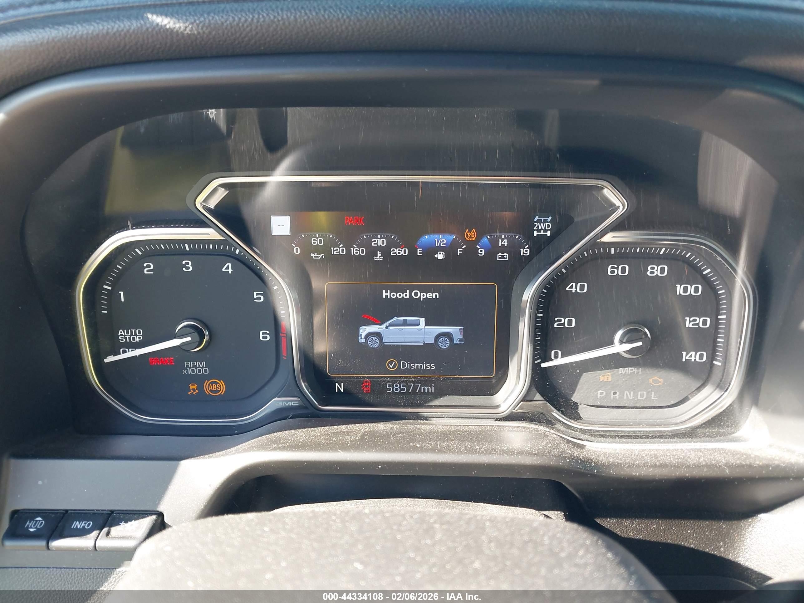 GMC SIERRA image 7