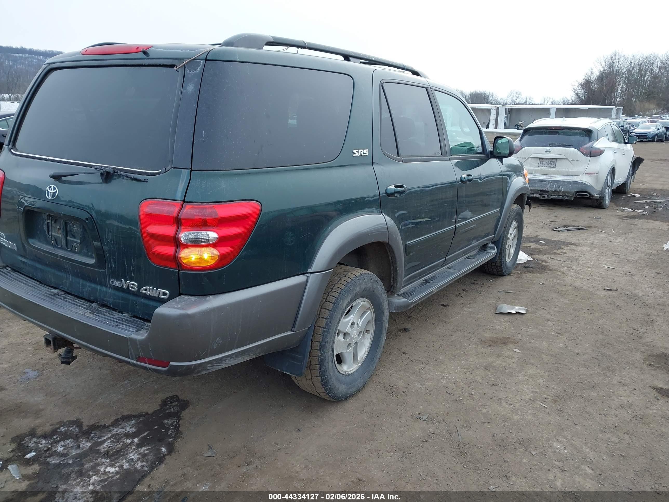 TOYOTA SEQUOIA image 4