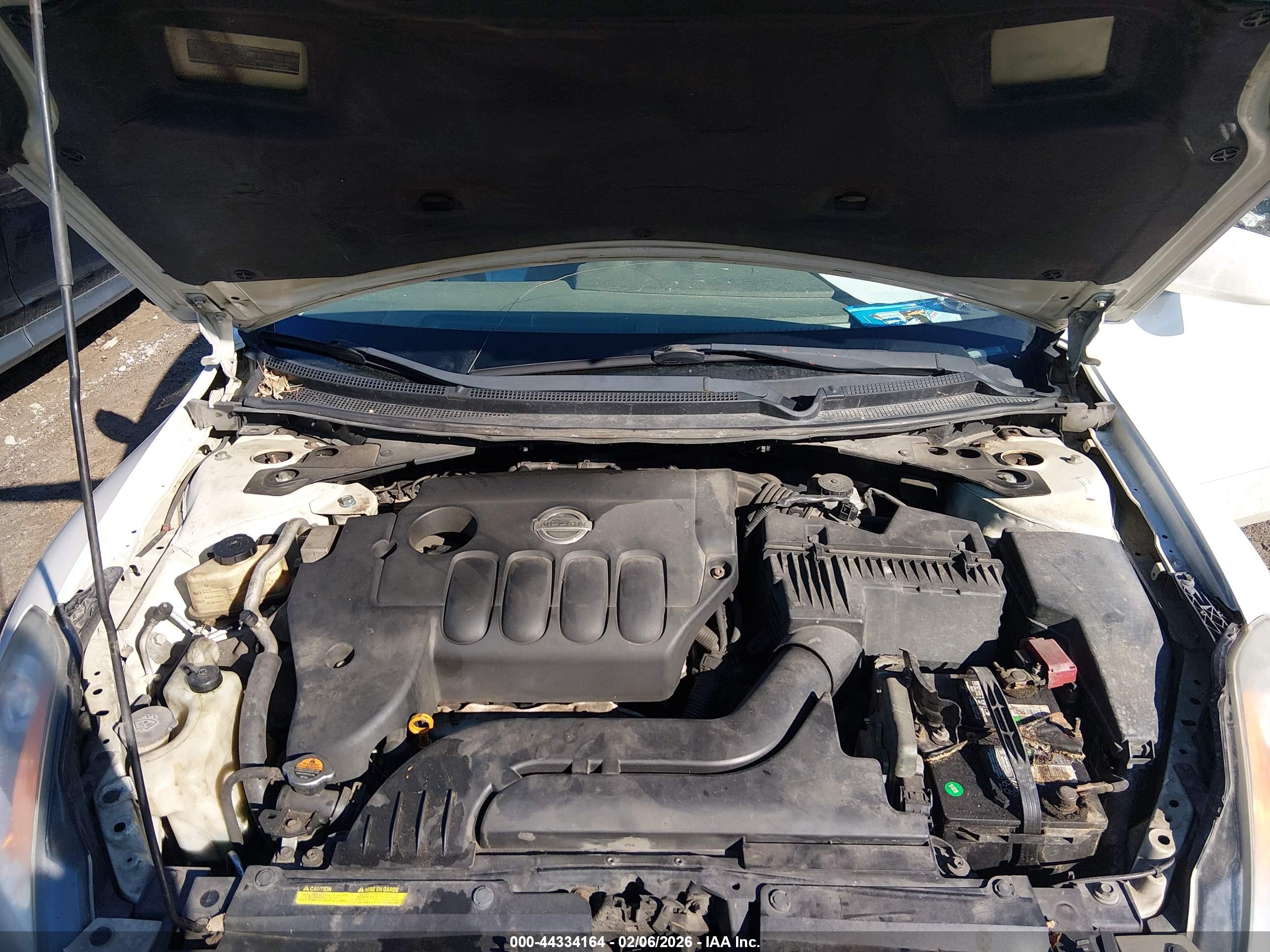NISSAN ALTIMA image 10