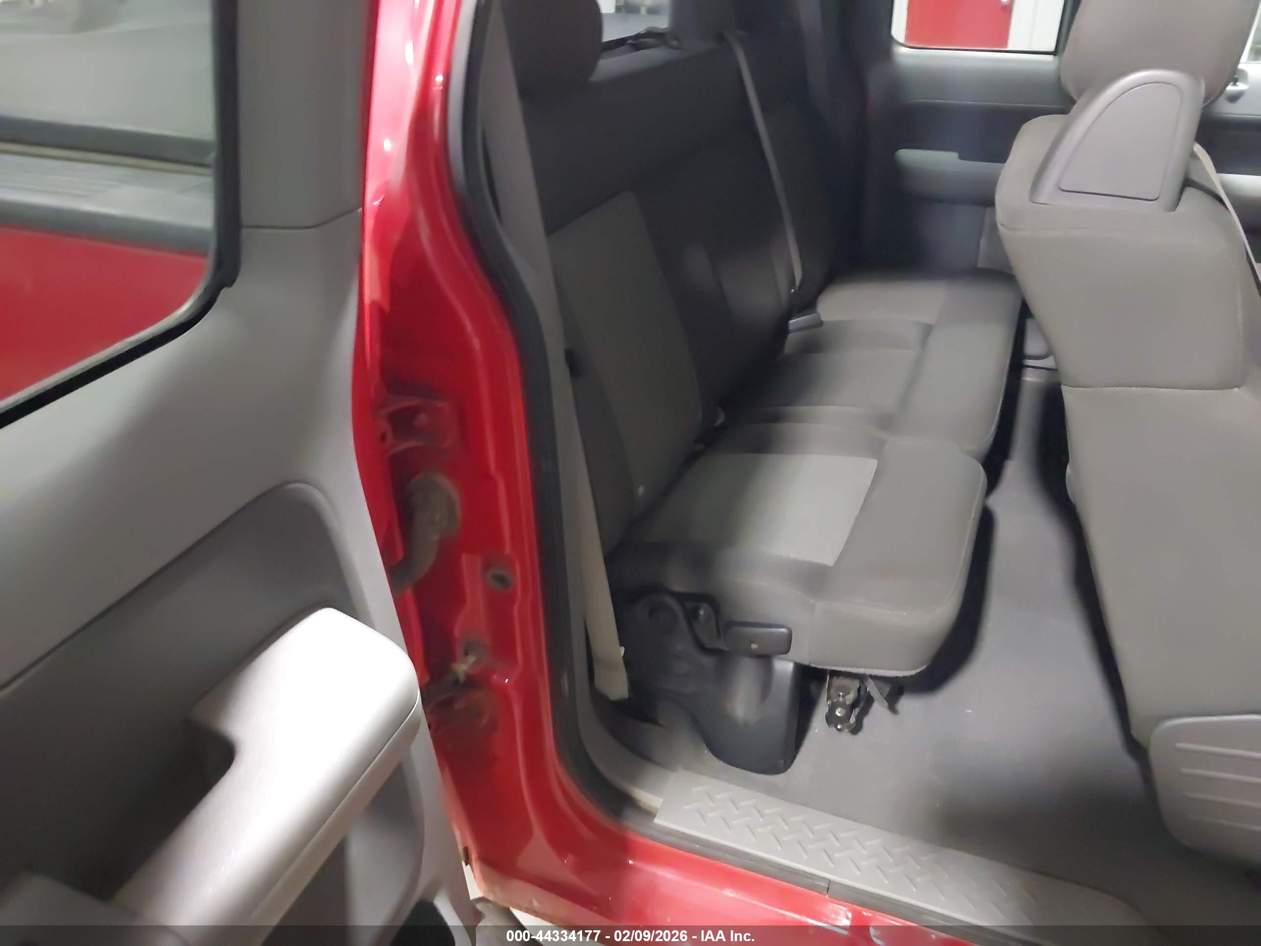 FORD F-150 image 8