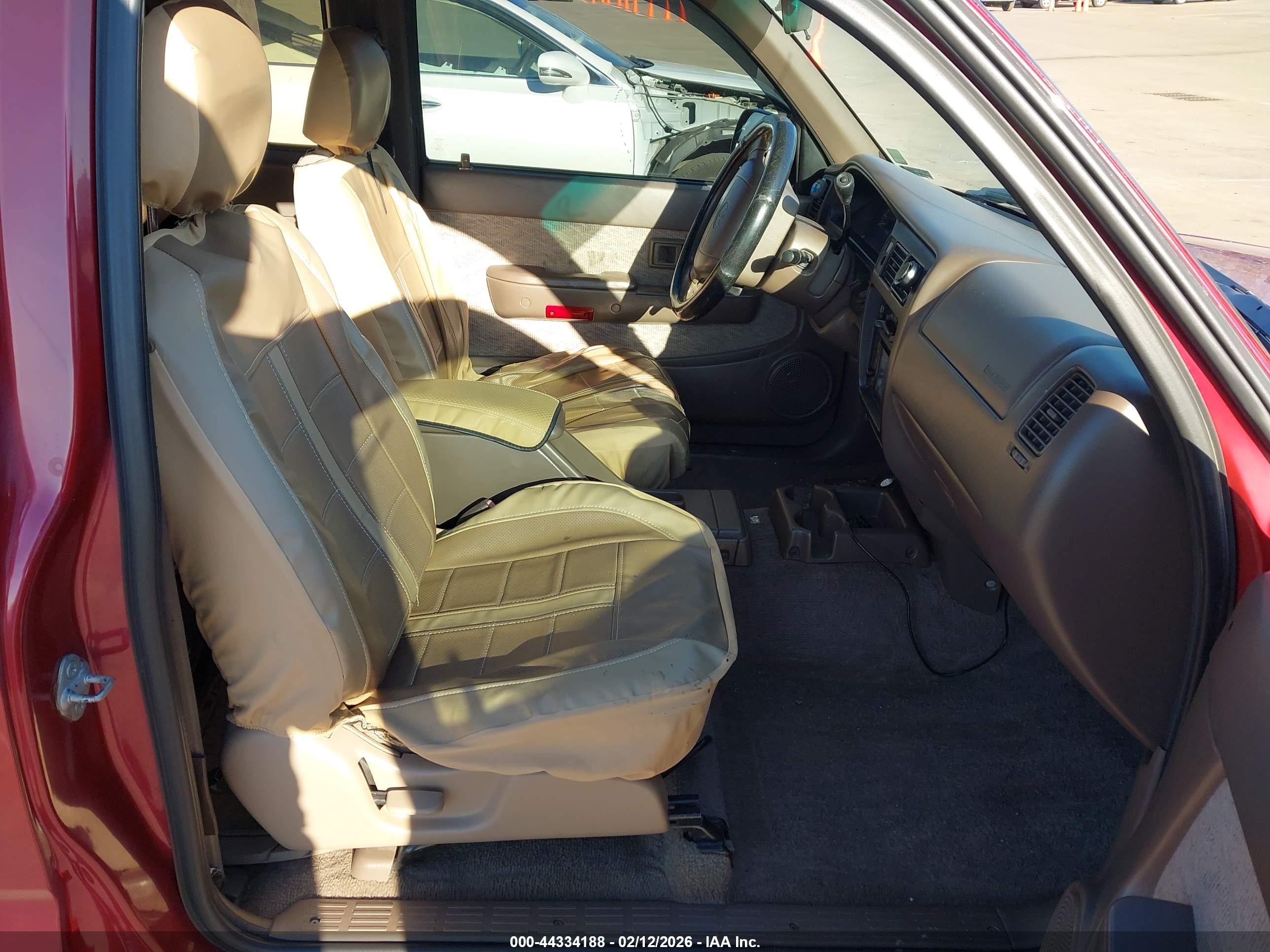 TOYOTA TACOMA image 5