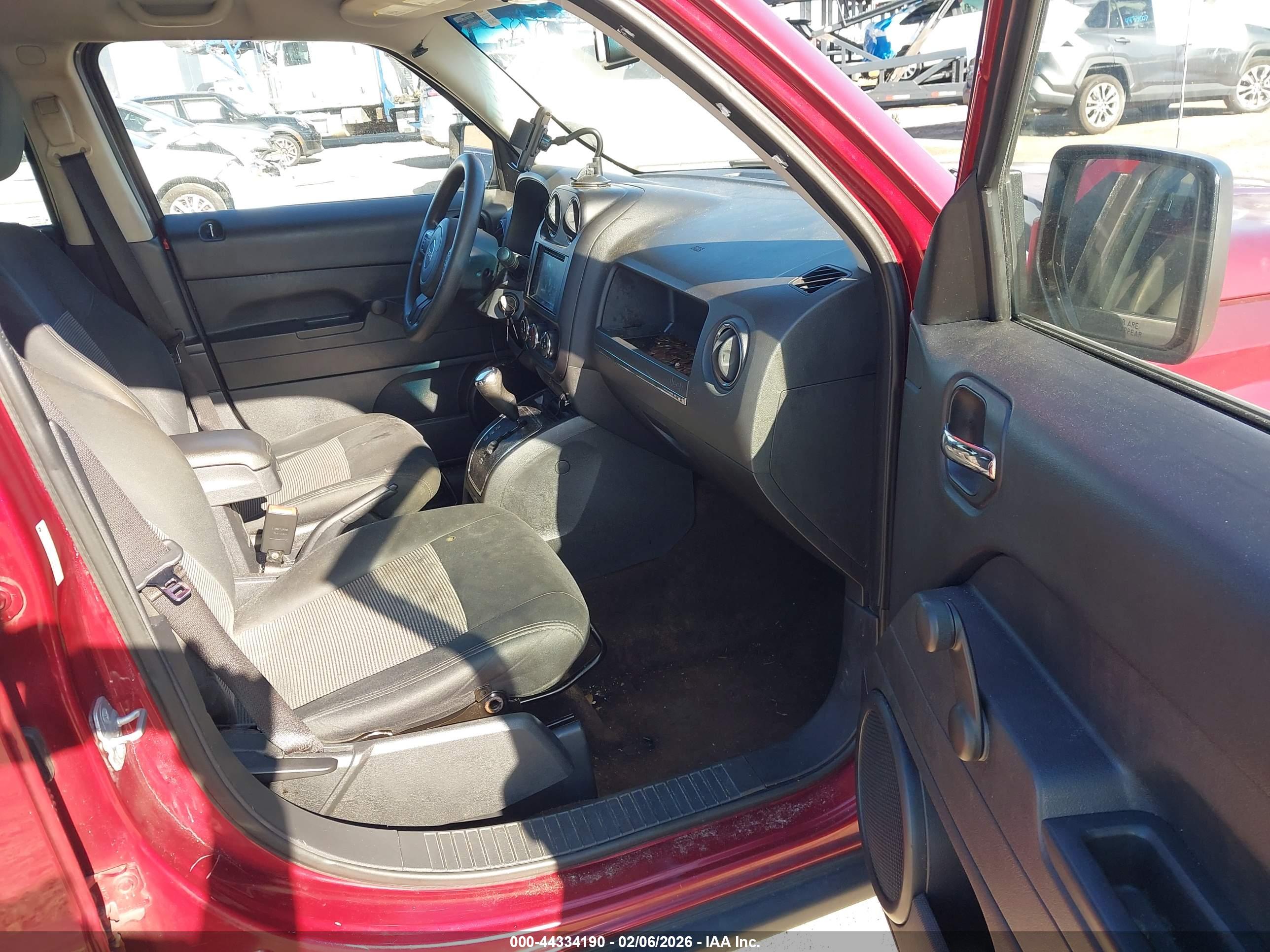 JEEP PATRIOT image 5