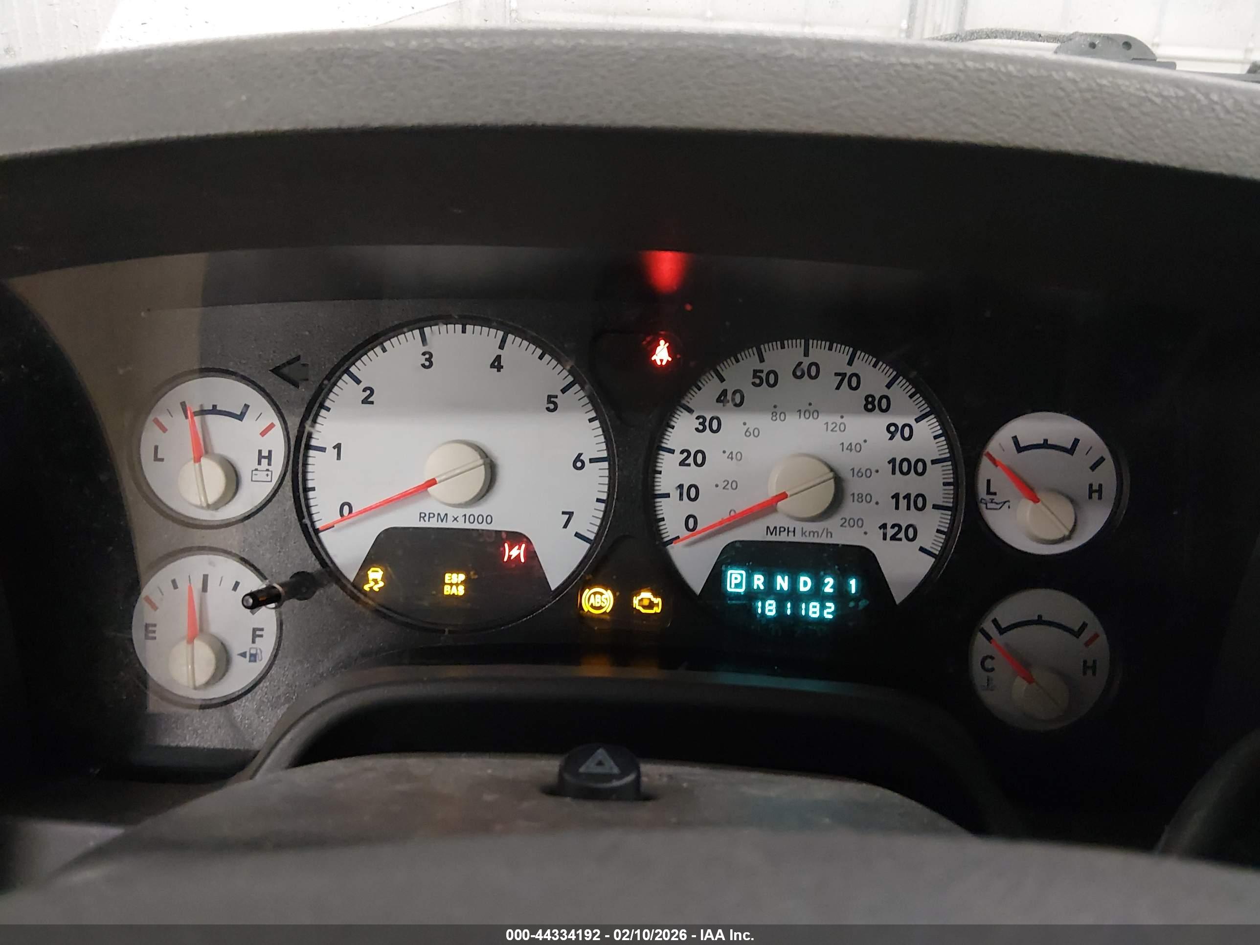 DODGE RAM image 7