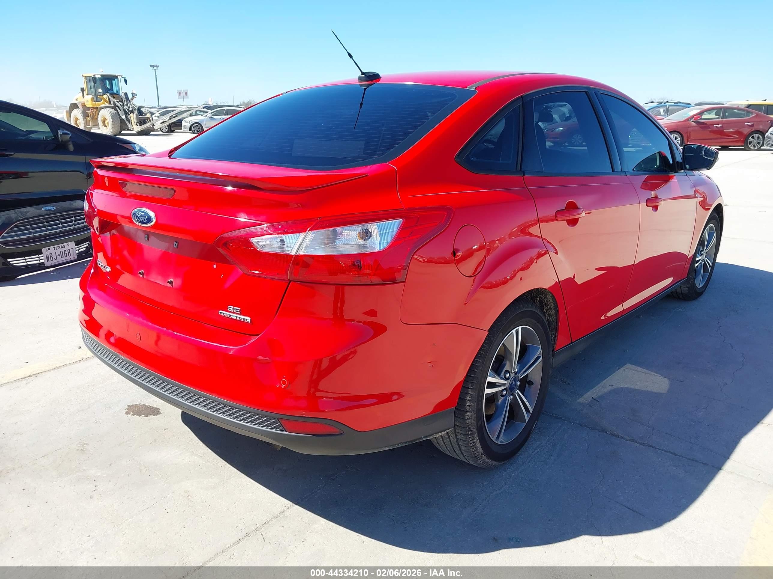 FORD FOCUS image 4