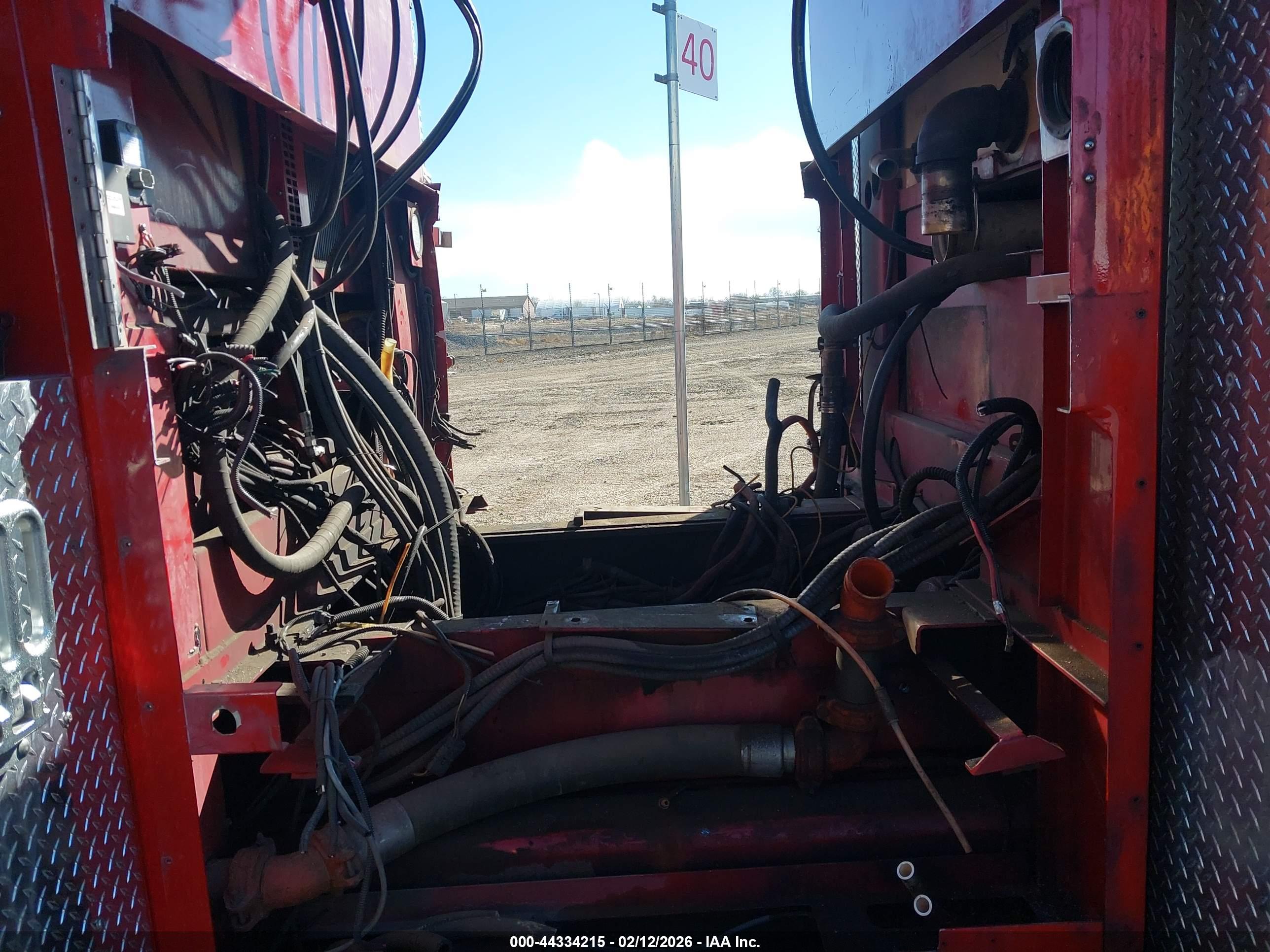 HENDRICKSON FIRETRUCK image 10