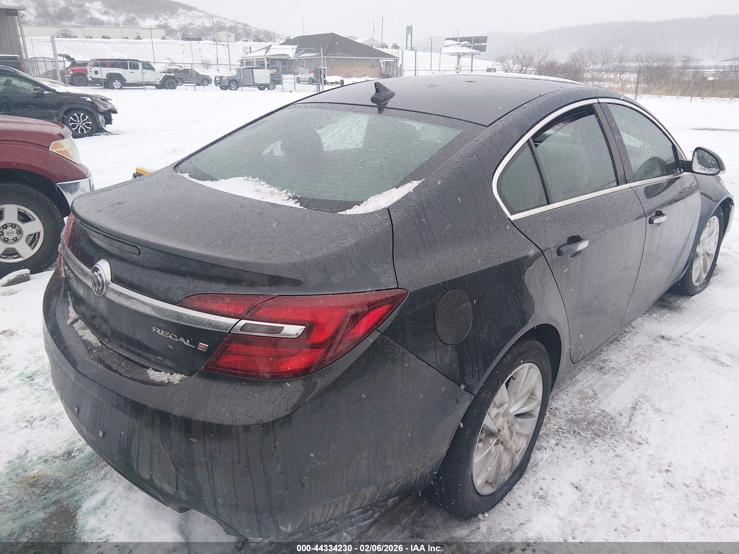BUICK REGAL image 4