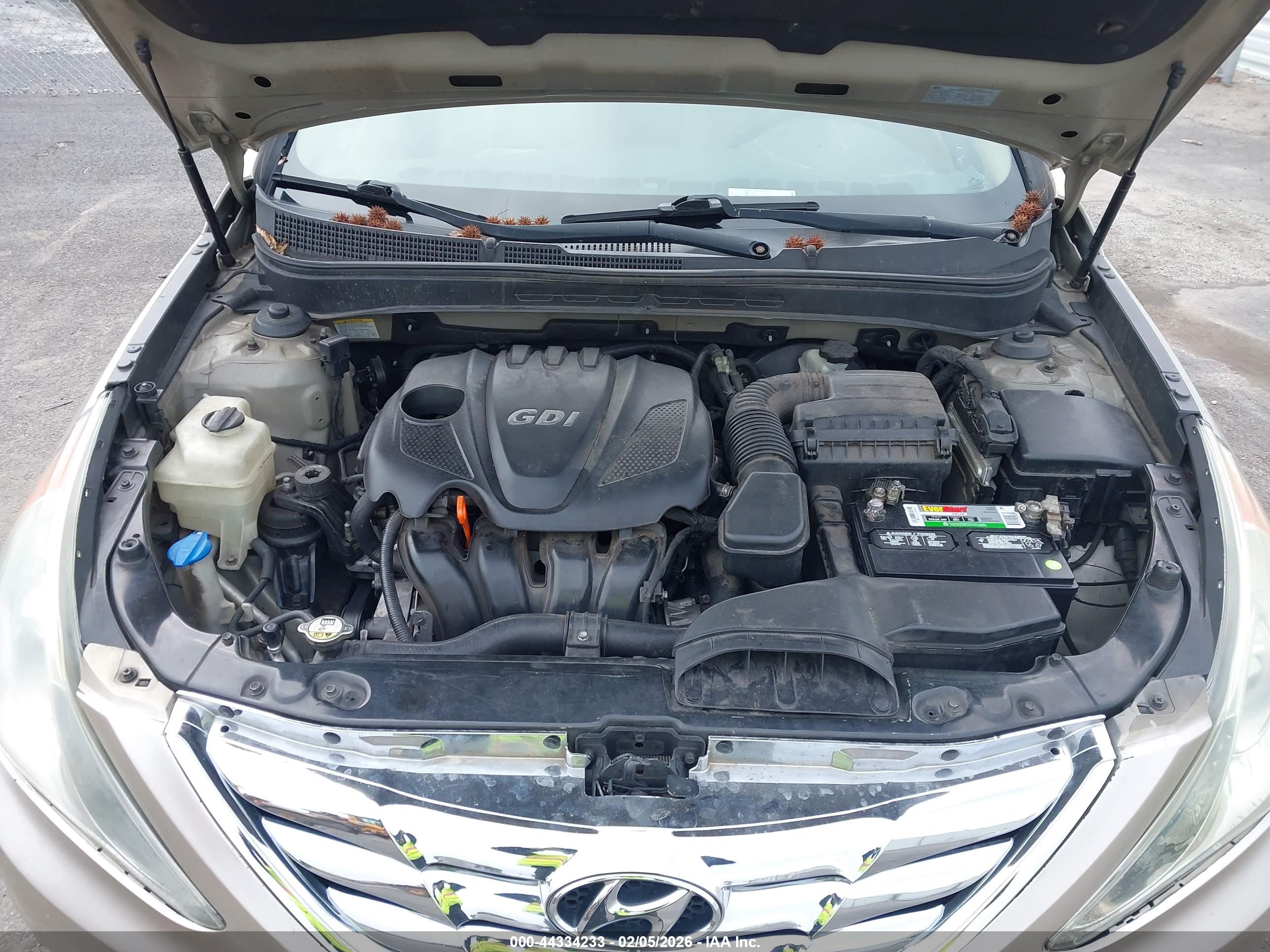 HYUNDAI SONATA image 10
