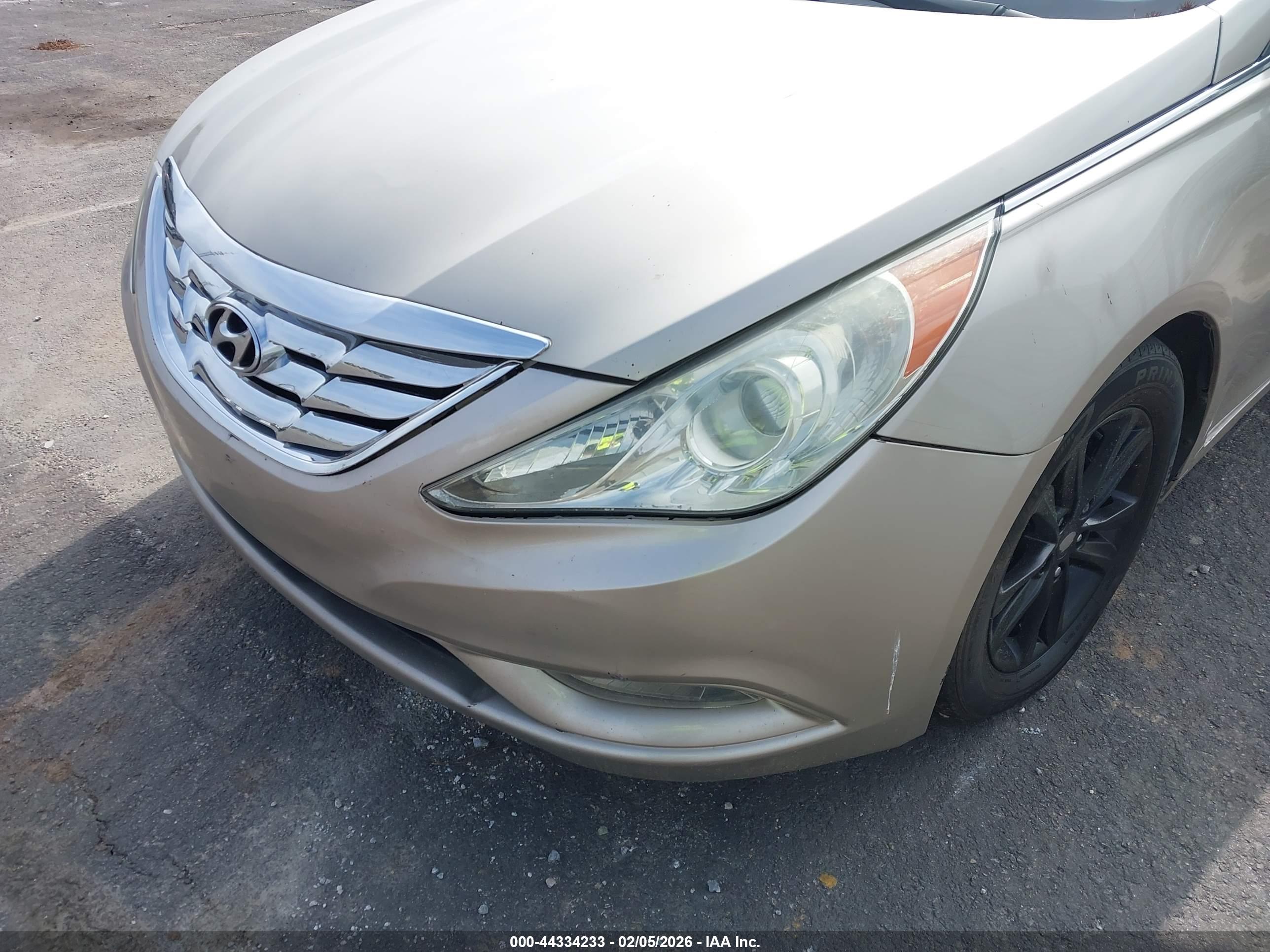 HYUNDAI SONATA image 6