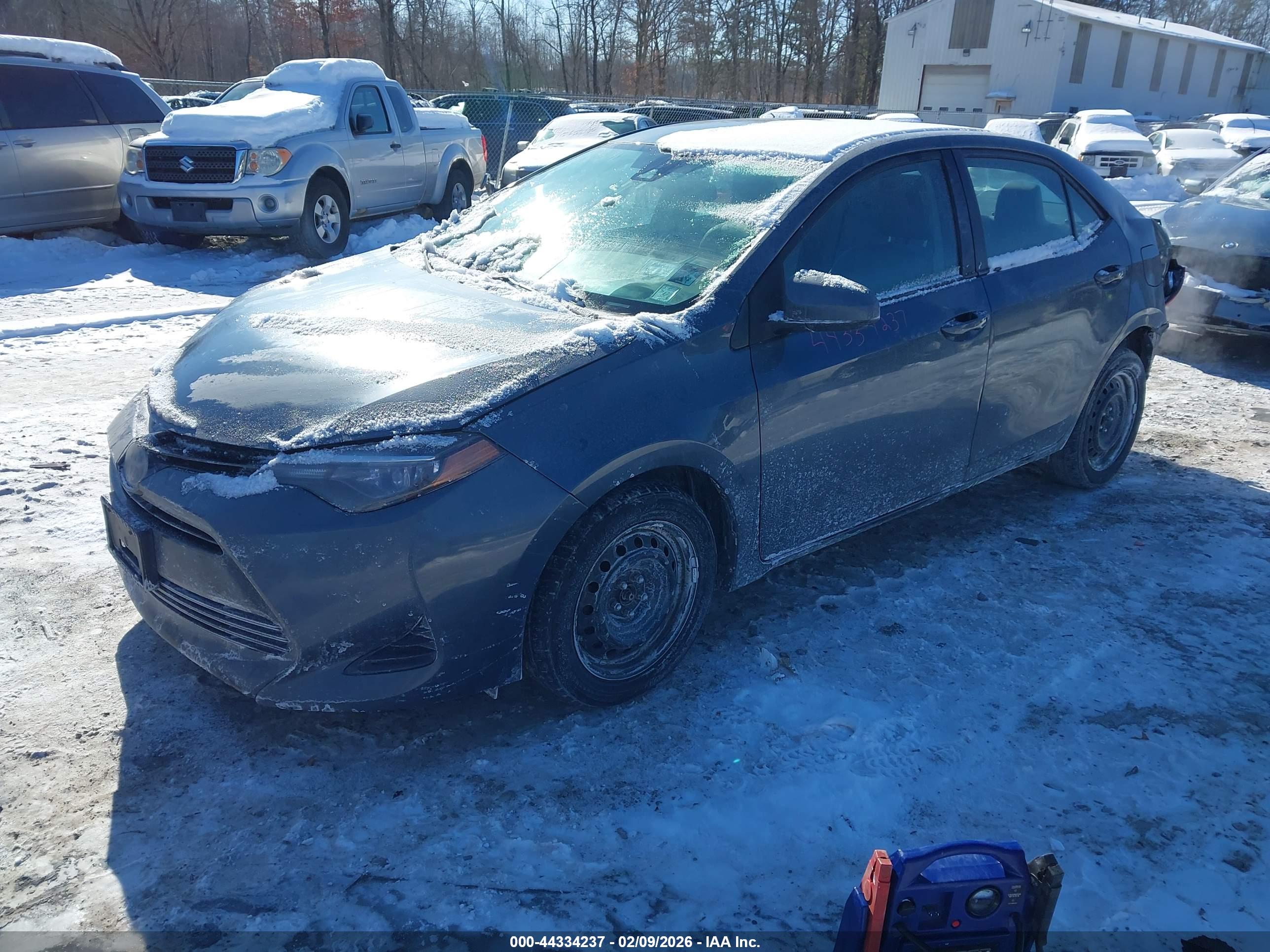 TOYOTA COROLLA image 2