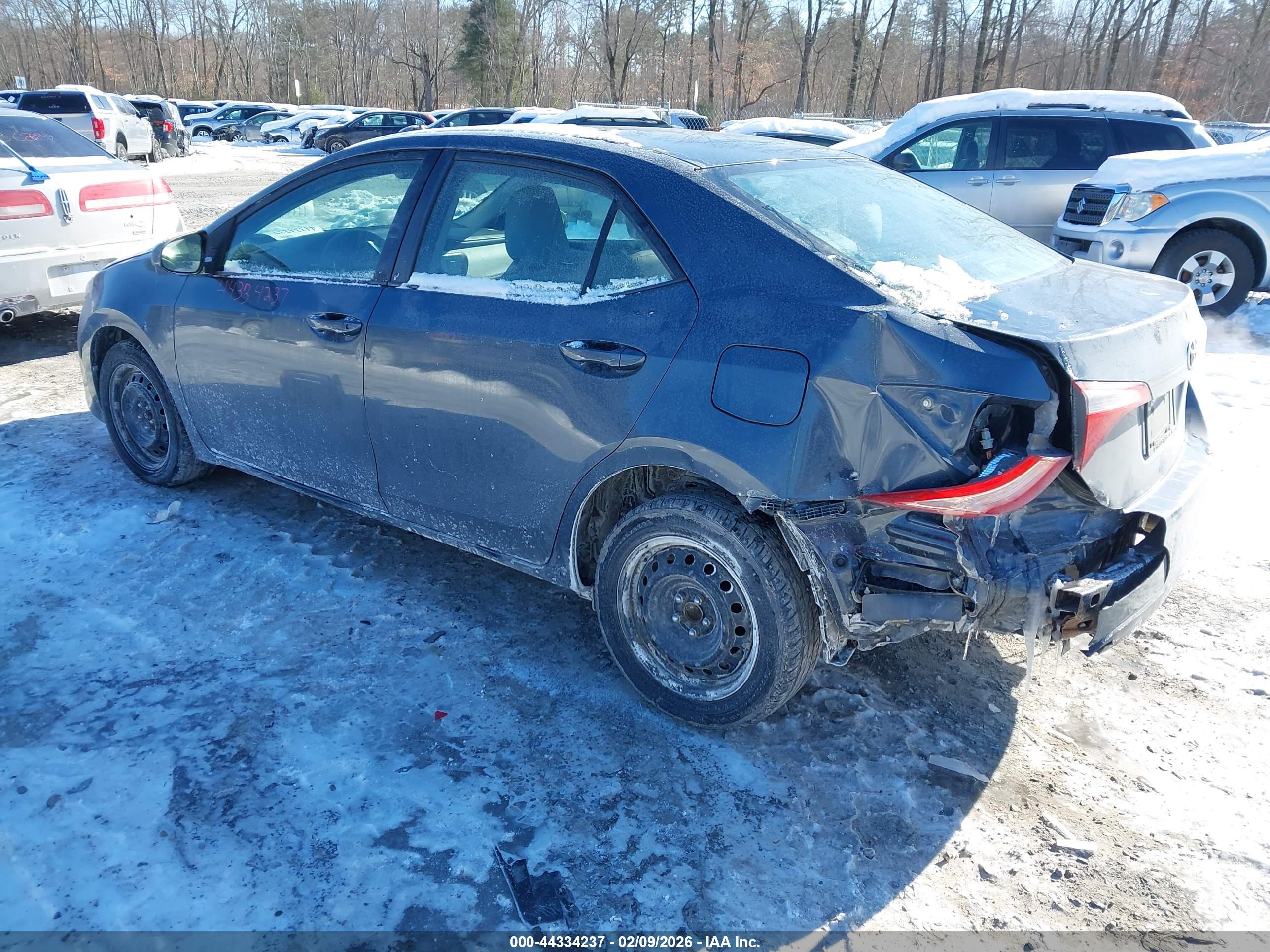 TOYOTA COROLLA image 3