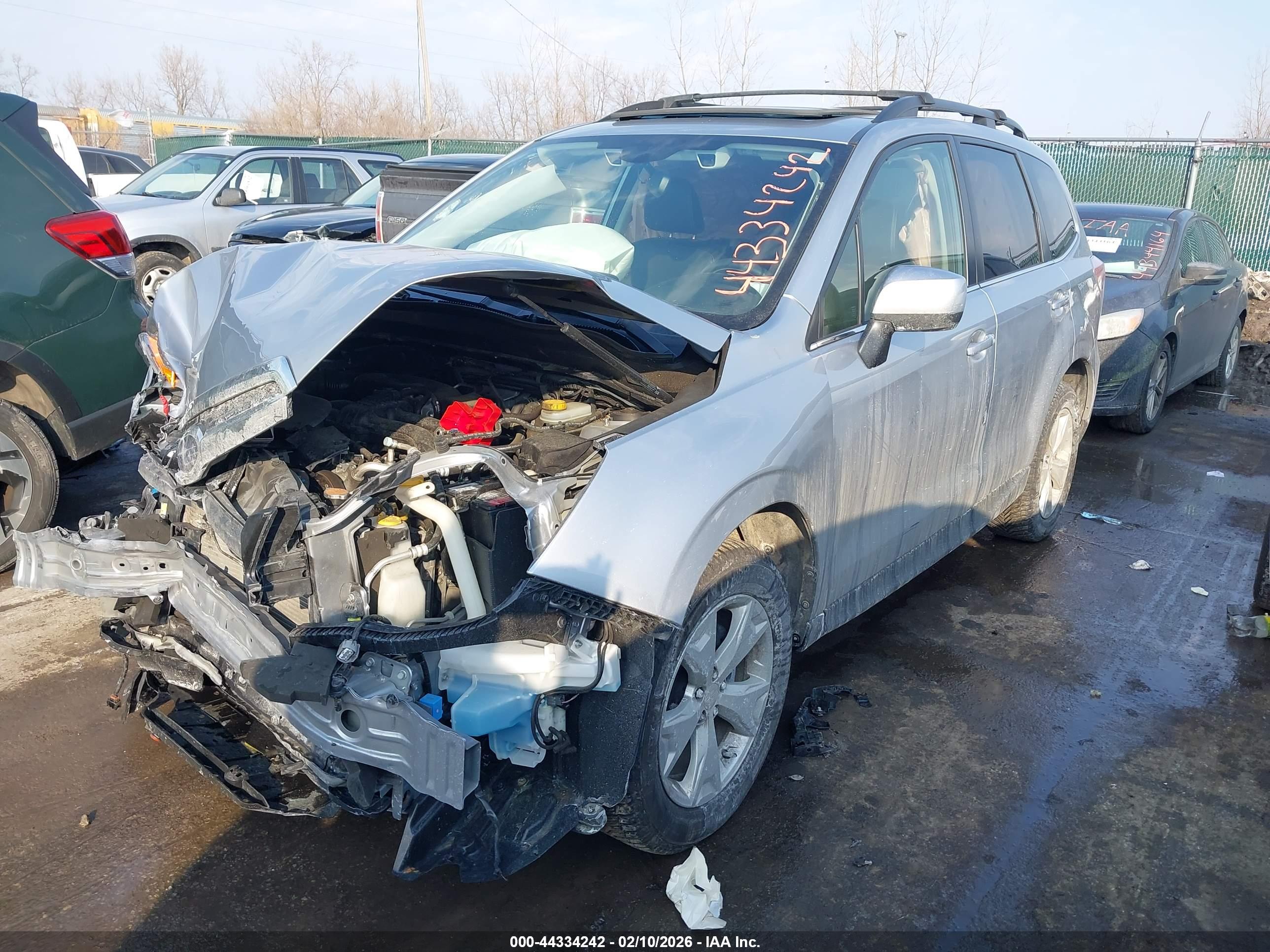 SUBARU FORESTER image 2