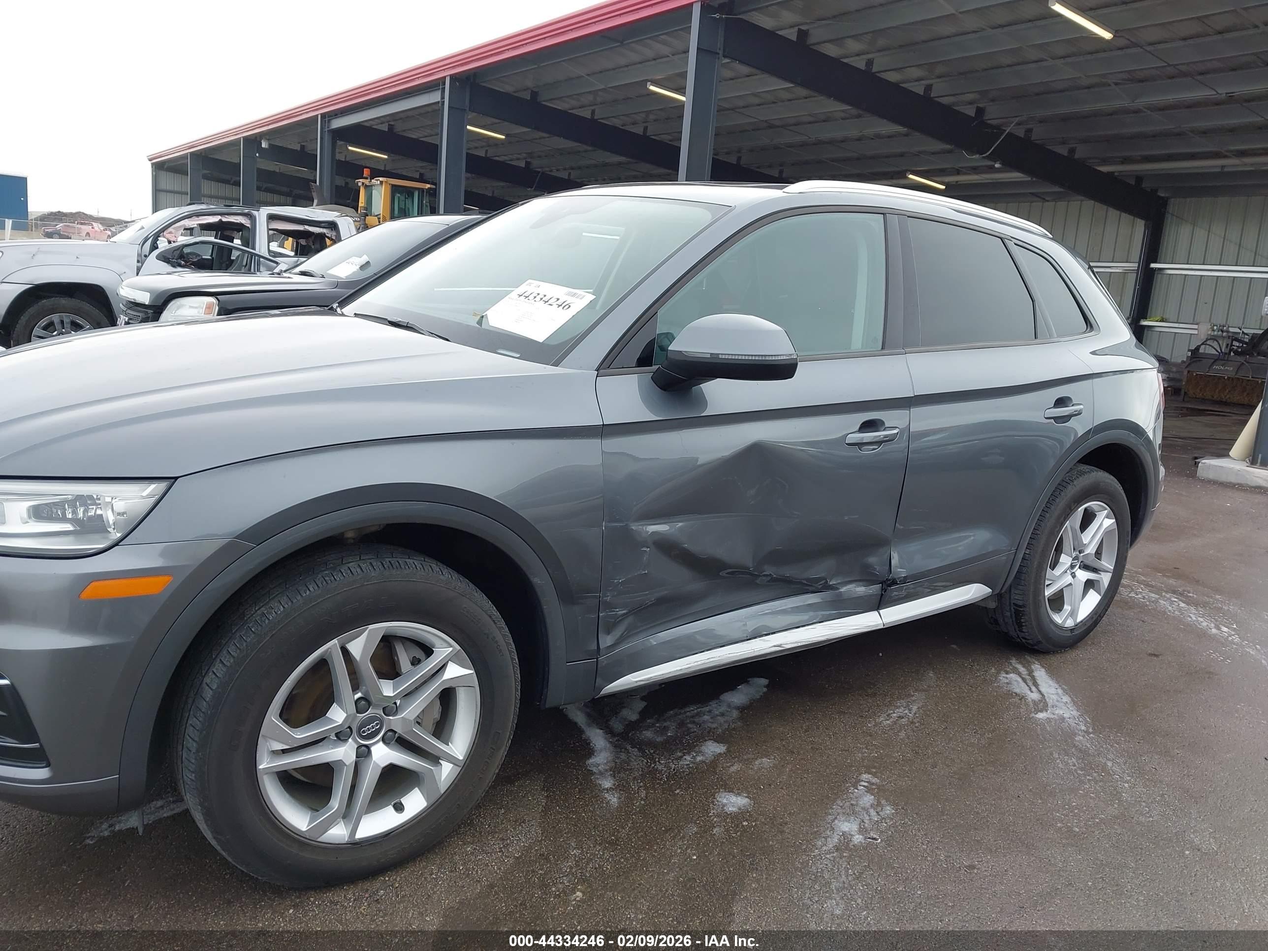 AUDI Q5 image 6