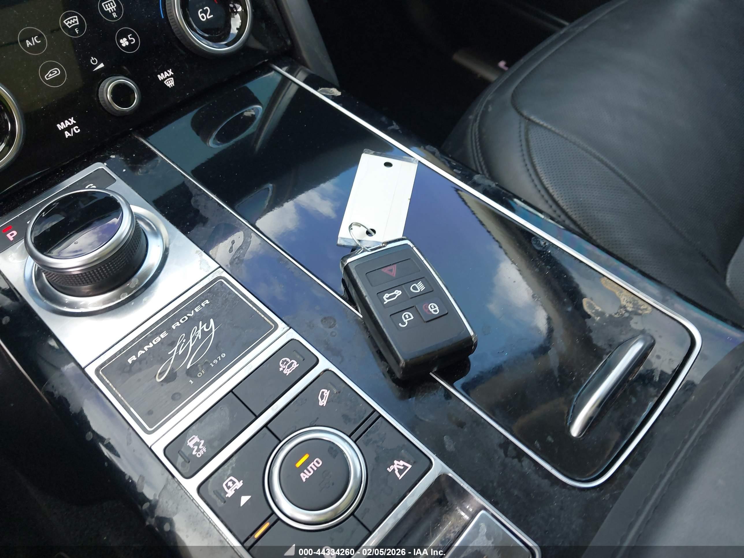 LAND ROVER image 11