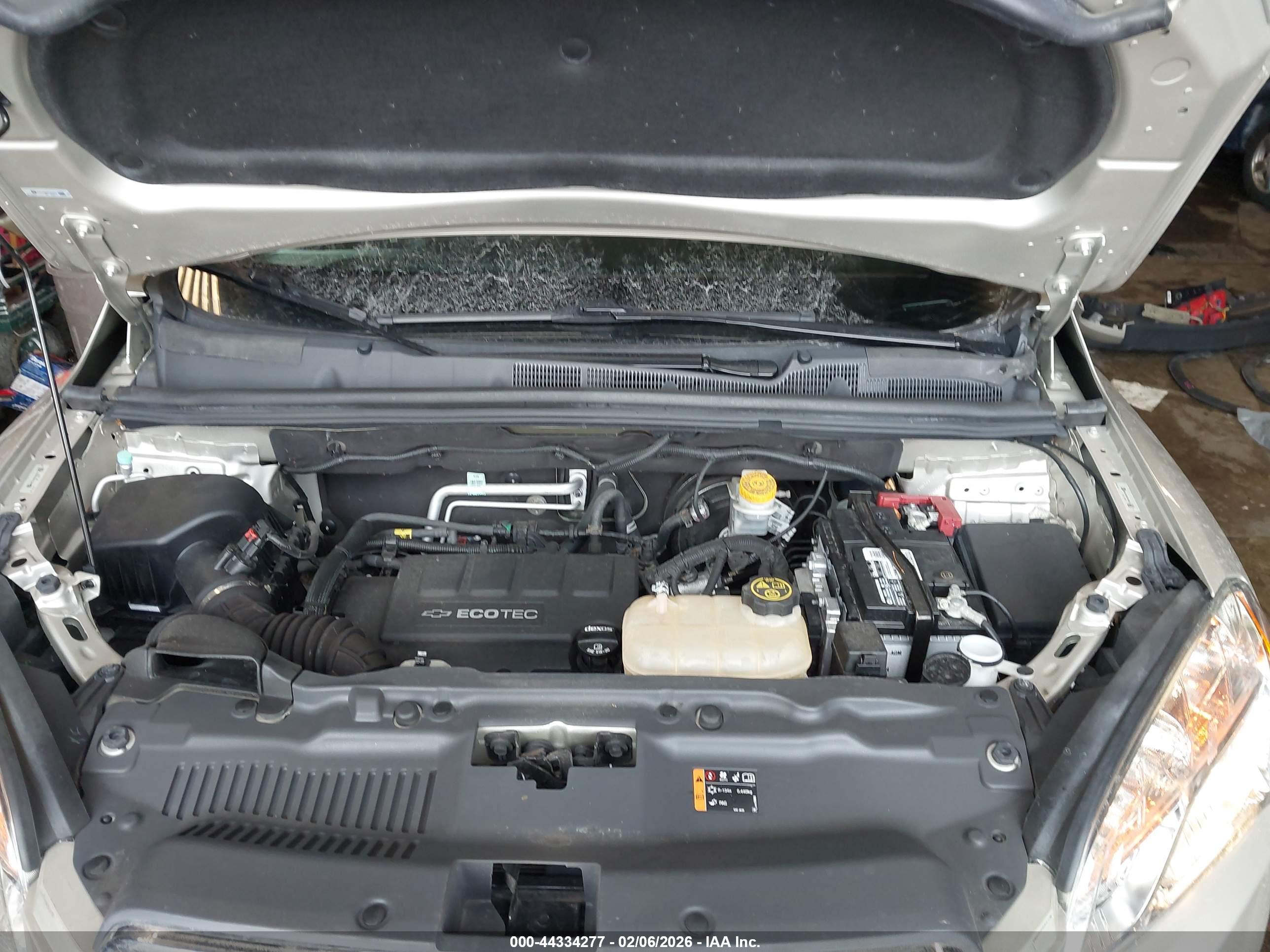 CHEVROLET TRAX image 10