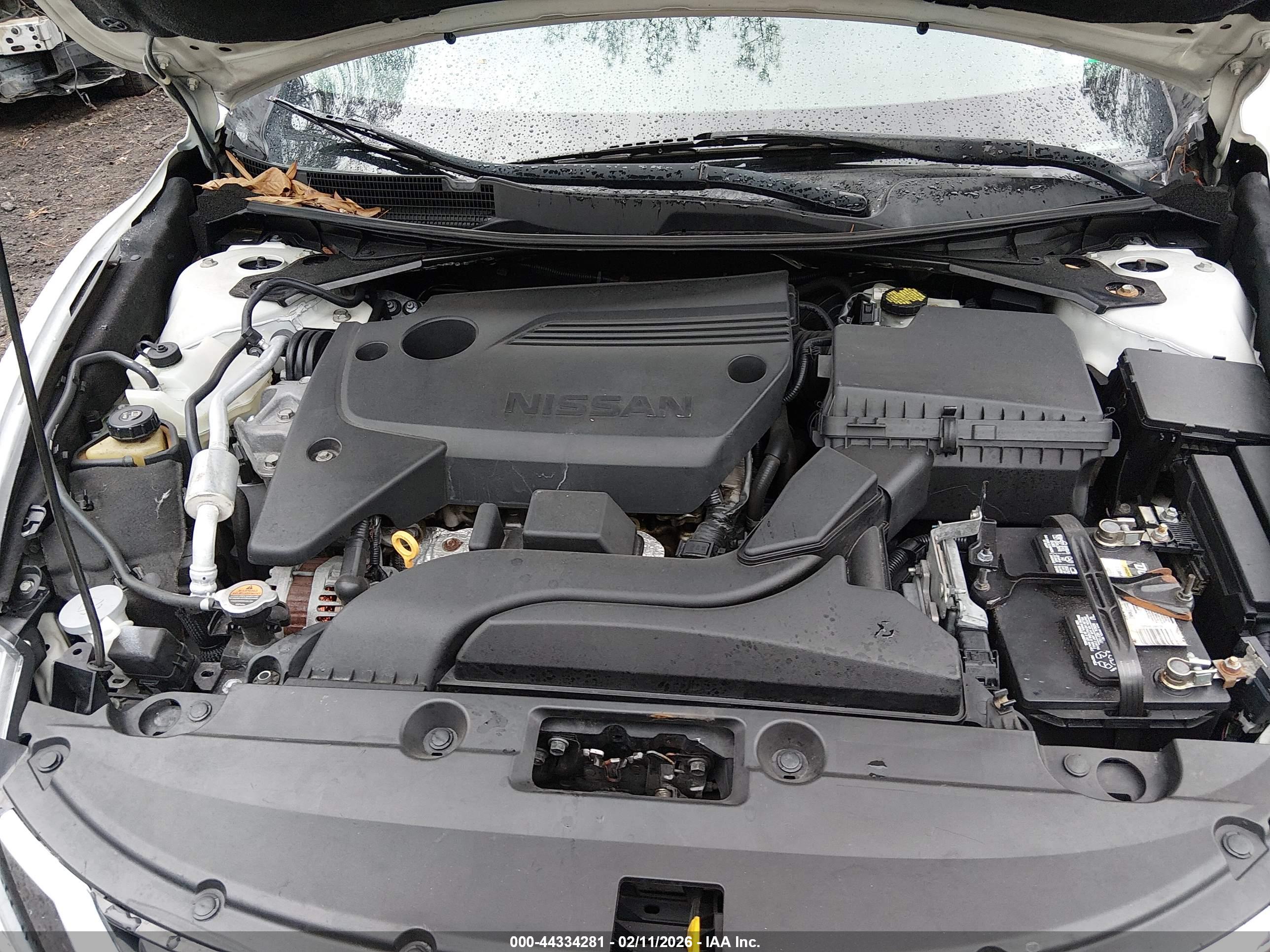 NISSAN ALTIMA image 10