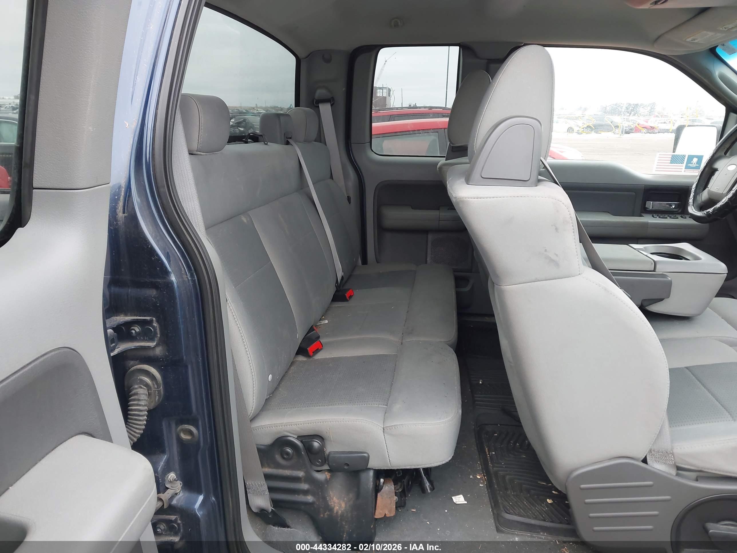 FORD F-150 image 8