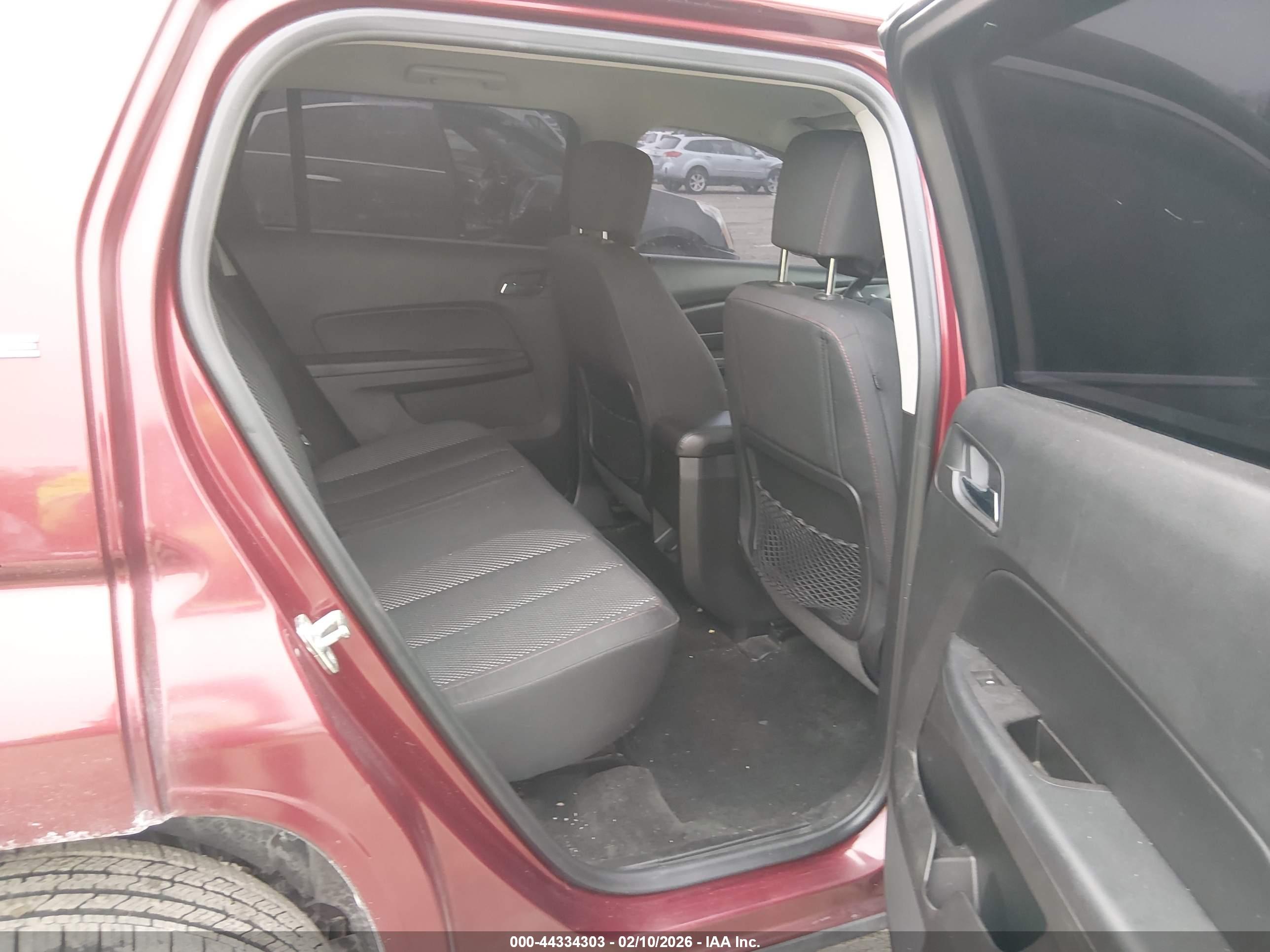 GMC TERRAIN image 8