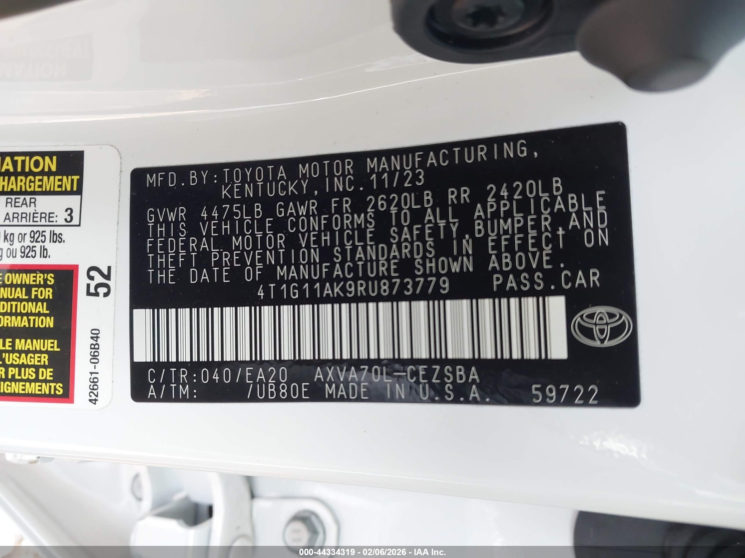 TOYOTA CAMRY image 9