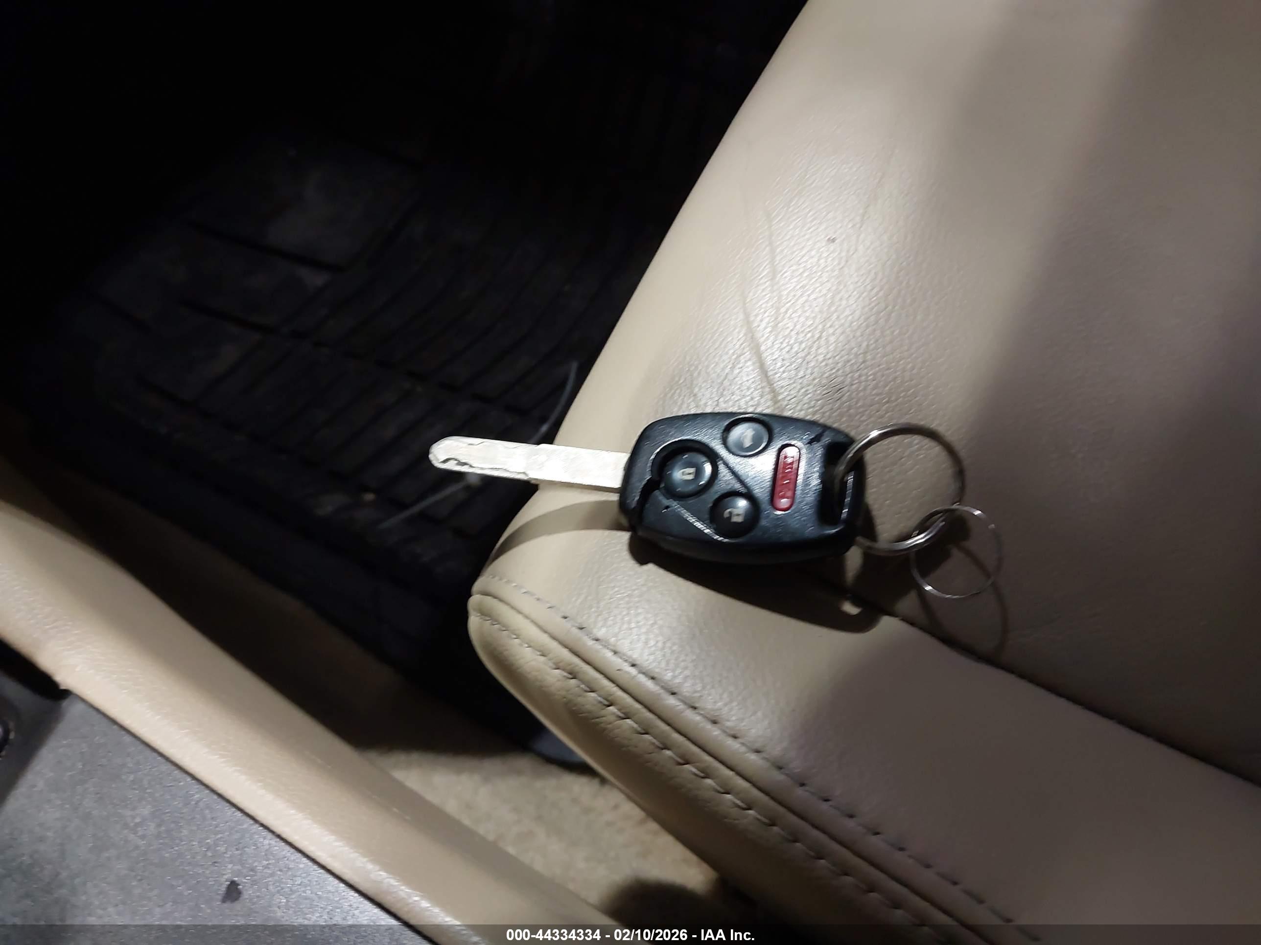HONDA ACCORD image 11