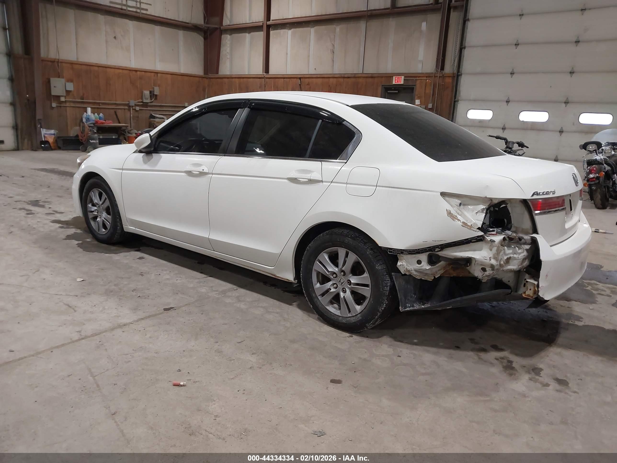 HONDA ACCORD image 3