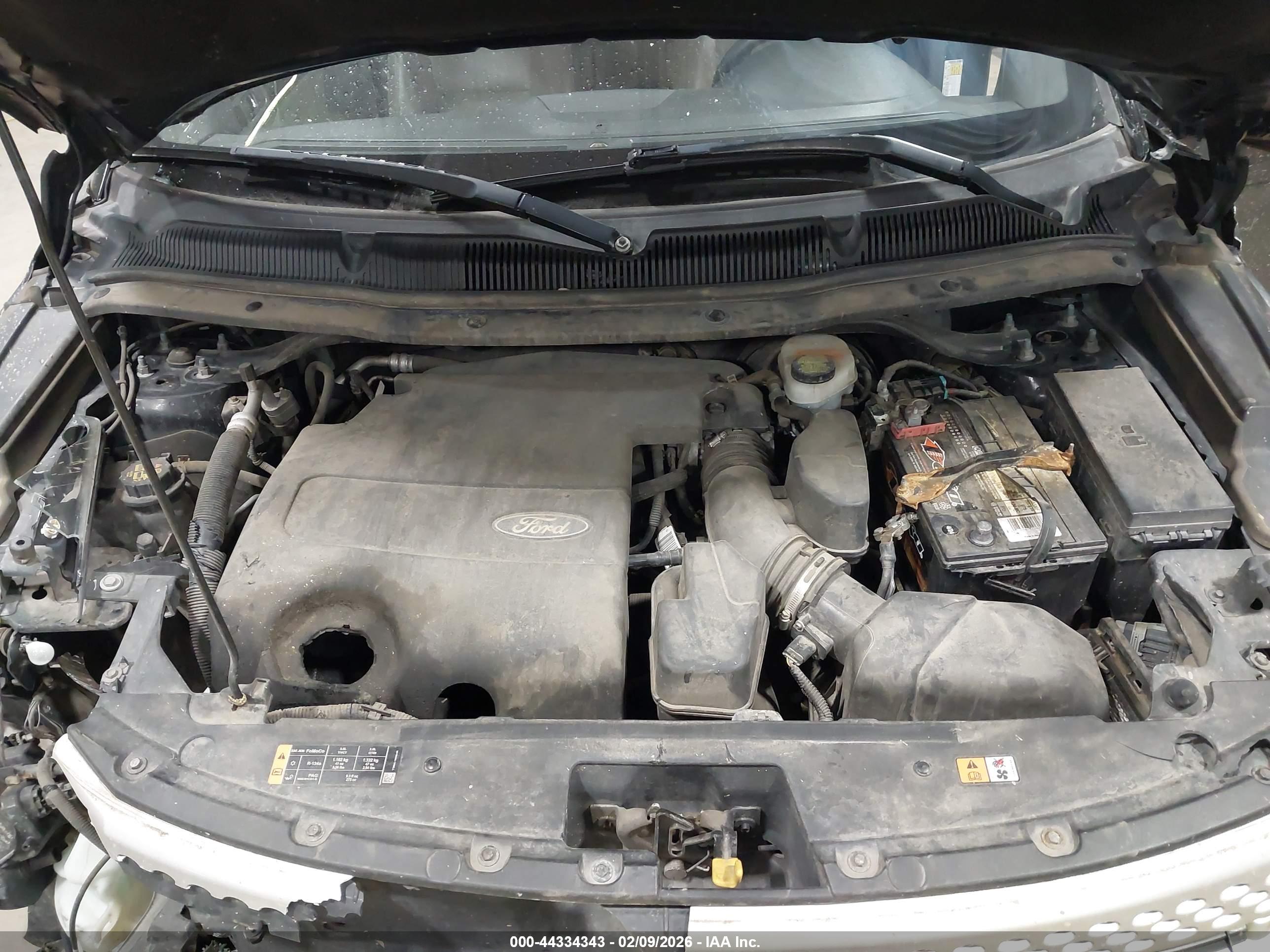FORD EXPLORER image 10