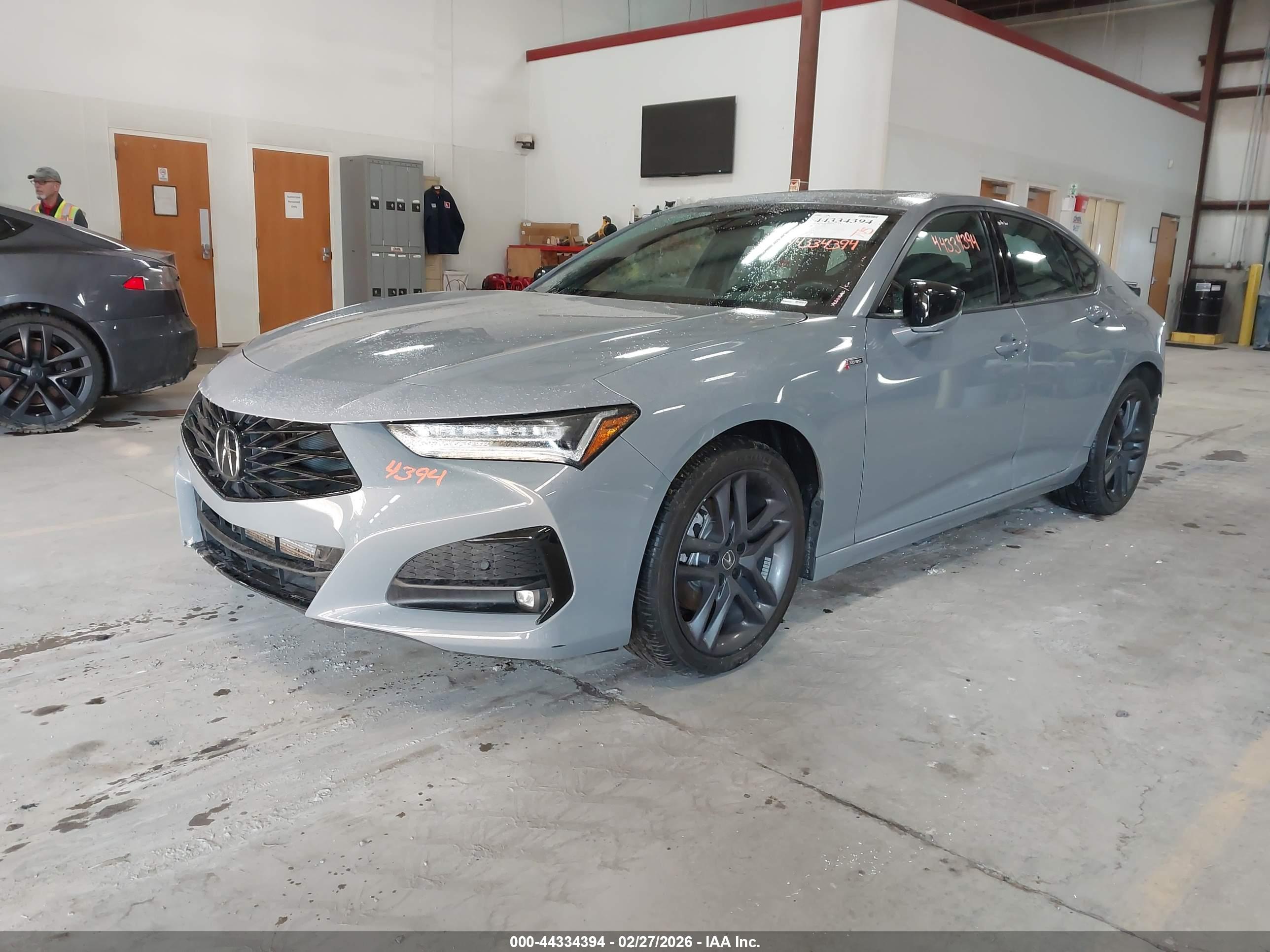 ACURA TLX image 2