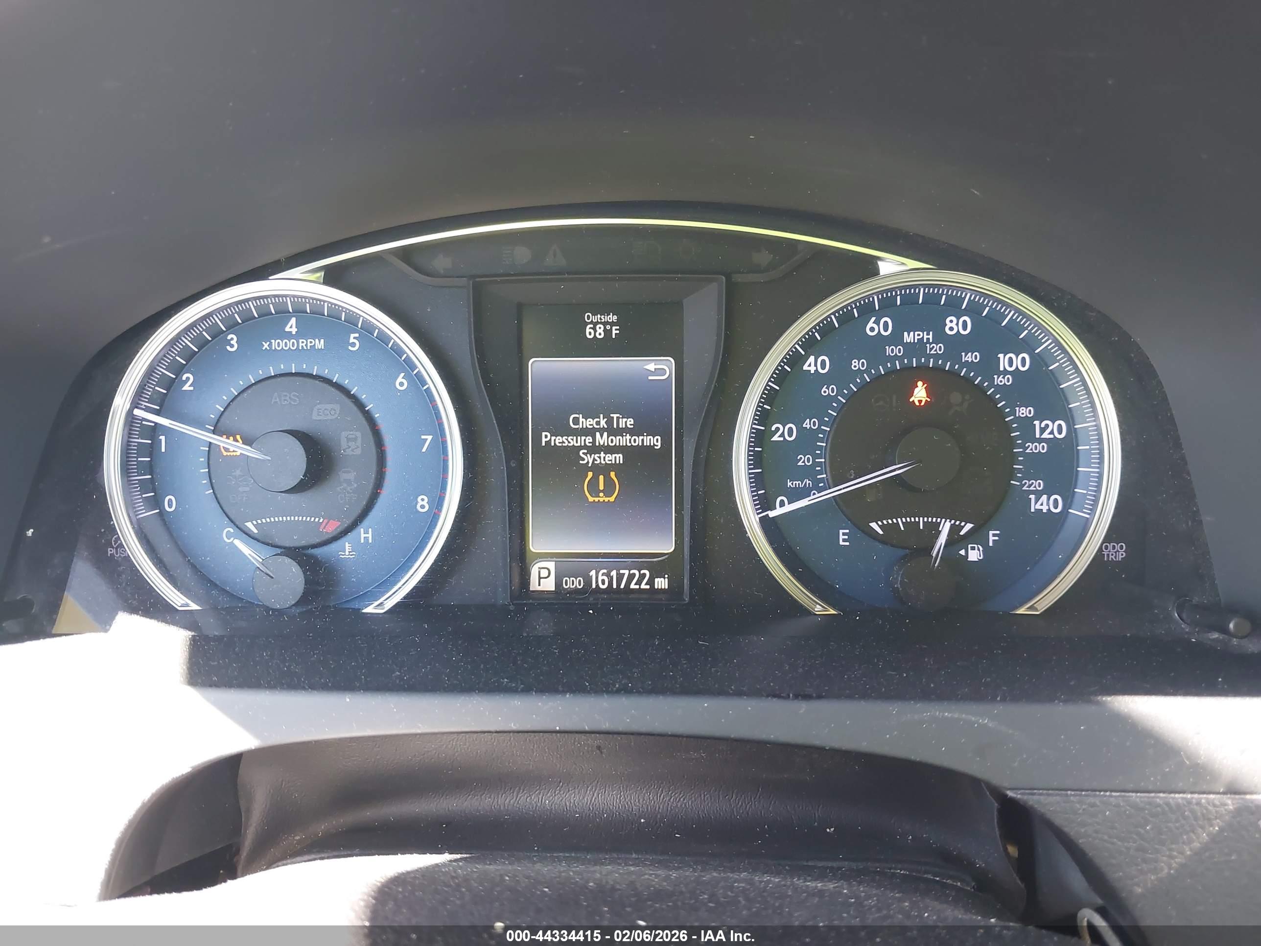 TOYOTA CAMRY image 7