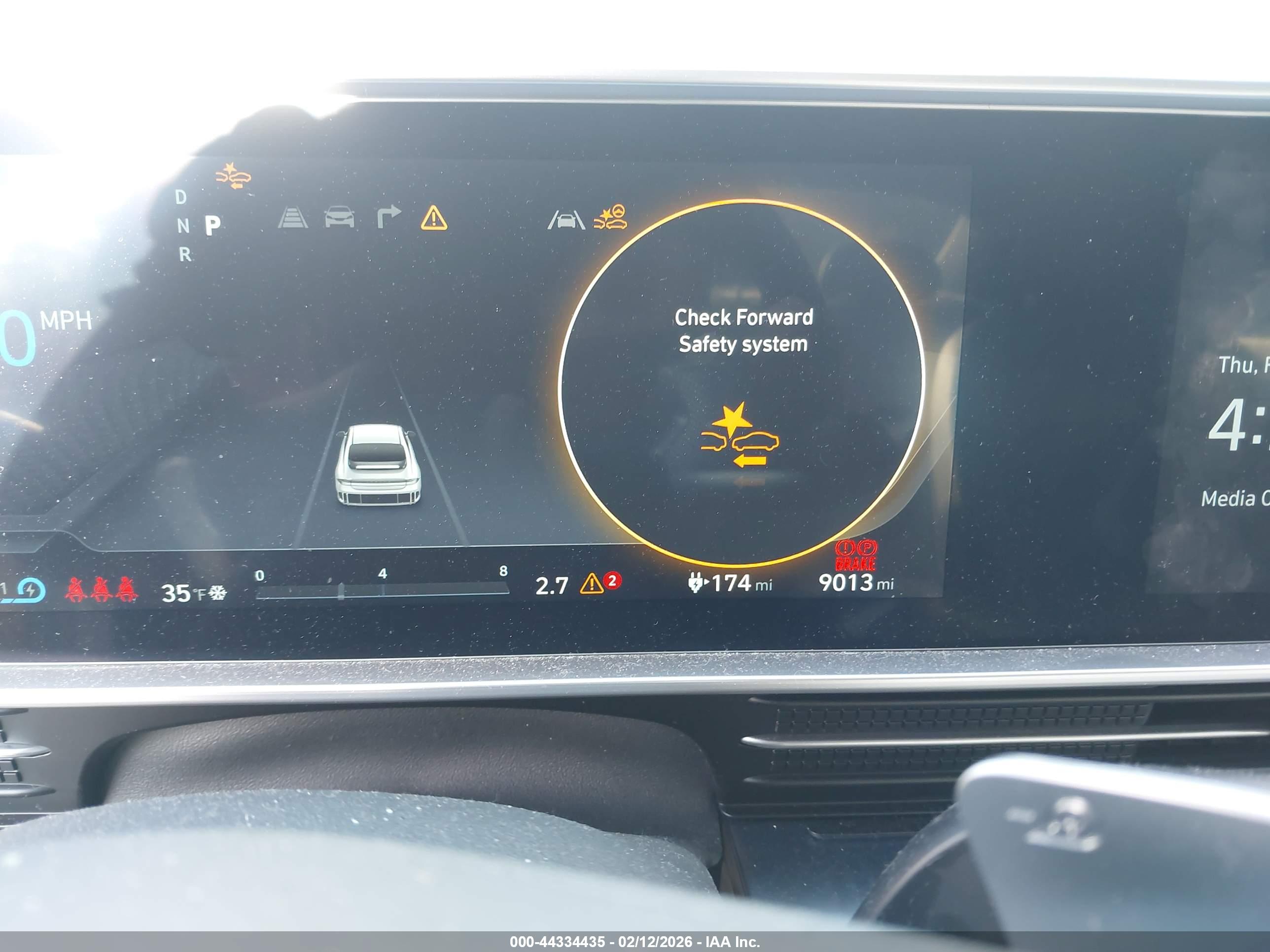 HYUNDAI IONIQ image 7