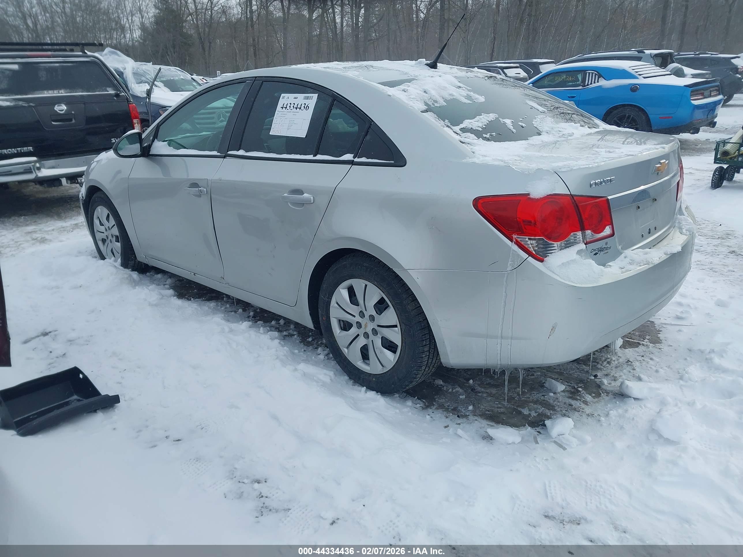 CHEVROLET CRUZE image 3