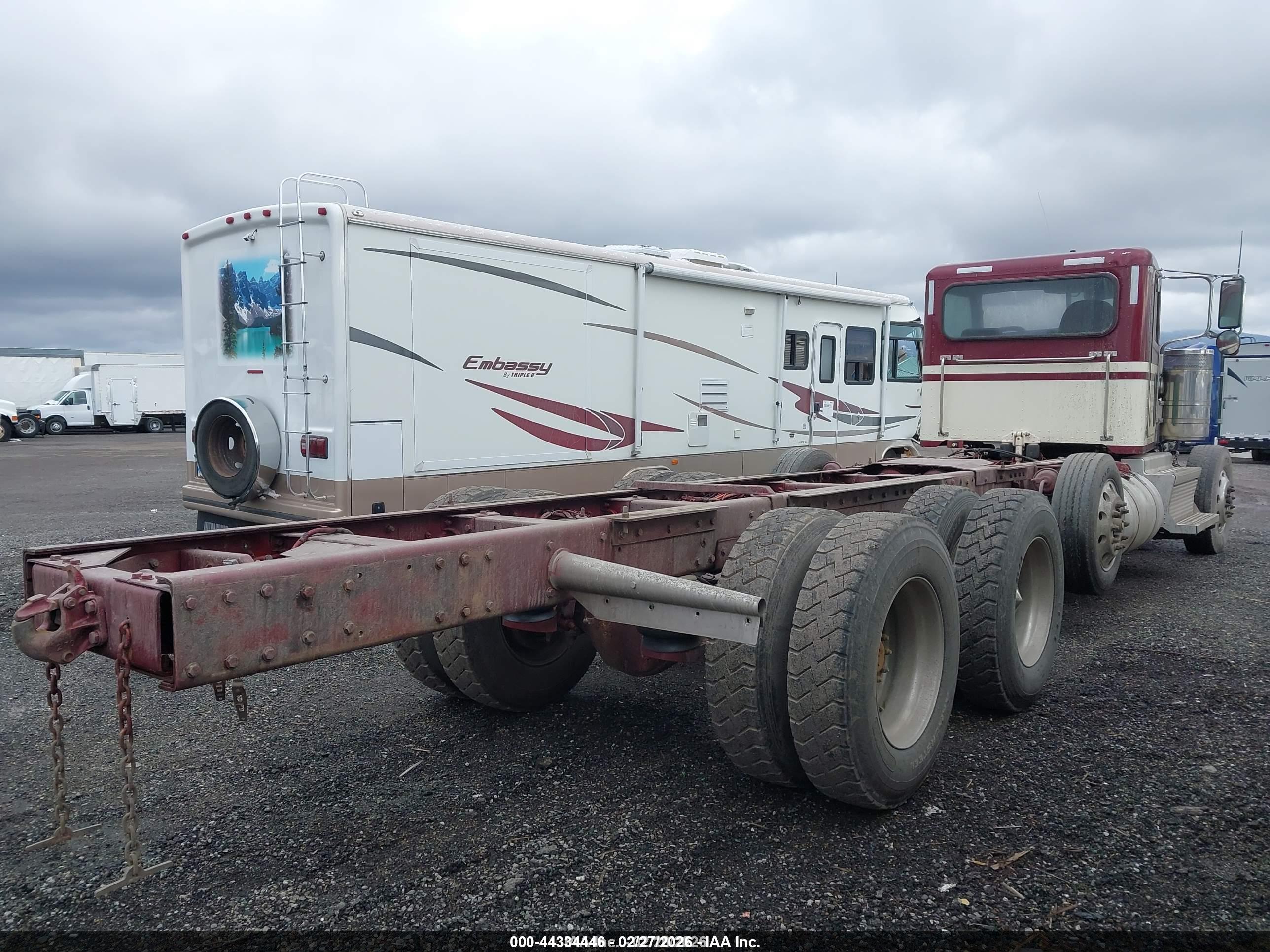 PETERBILT 389 image 4