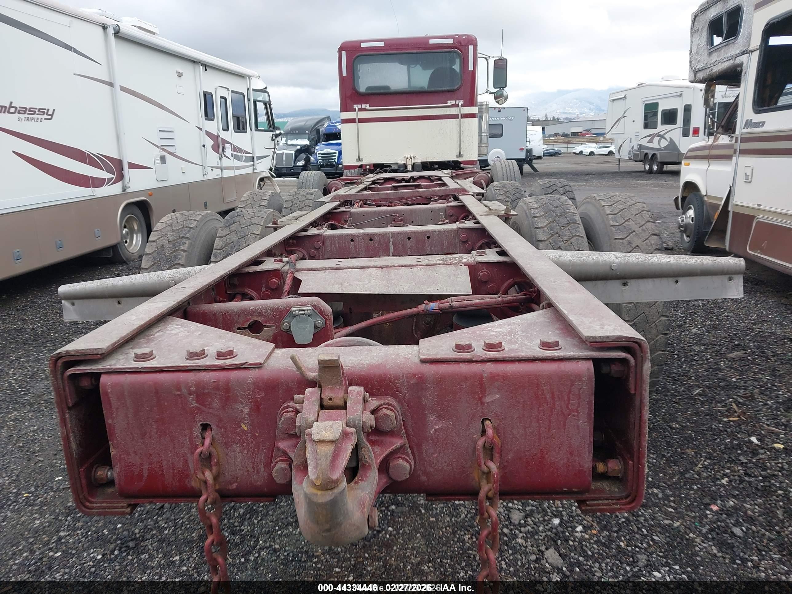 PETERBILT 389 image 5