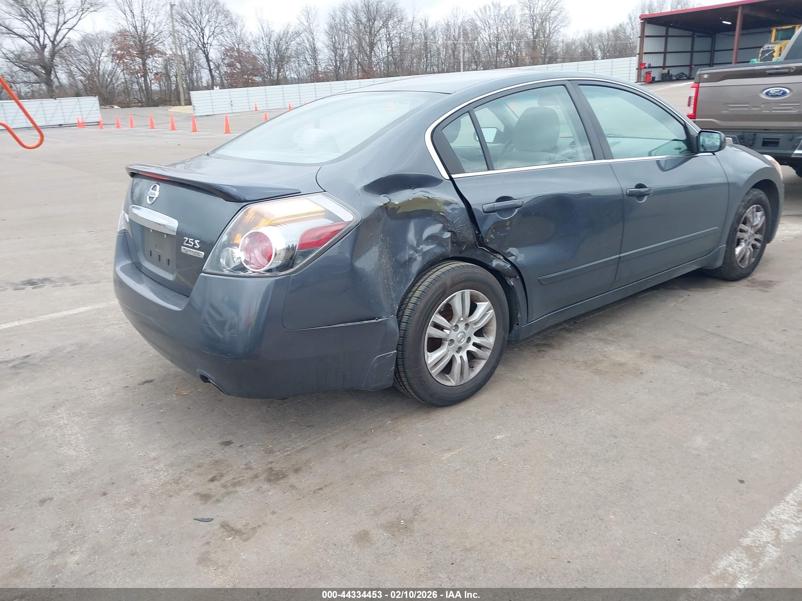 NISSAN ALTIMA image 4