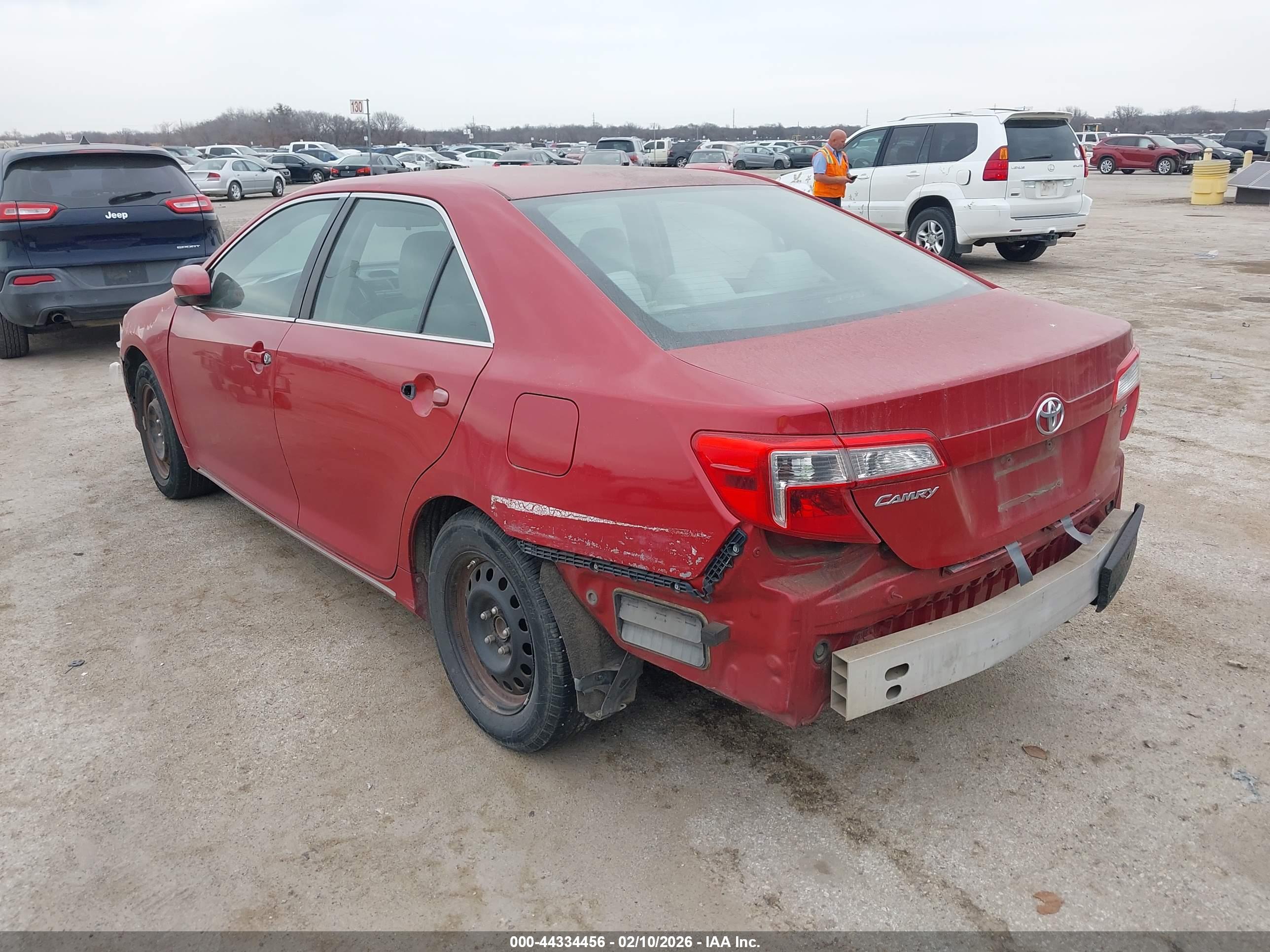 TOYOTA CAMRY image 3