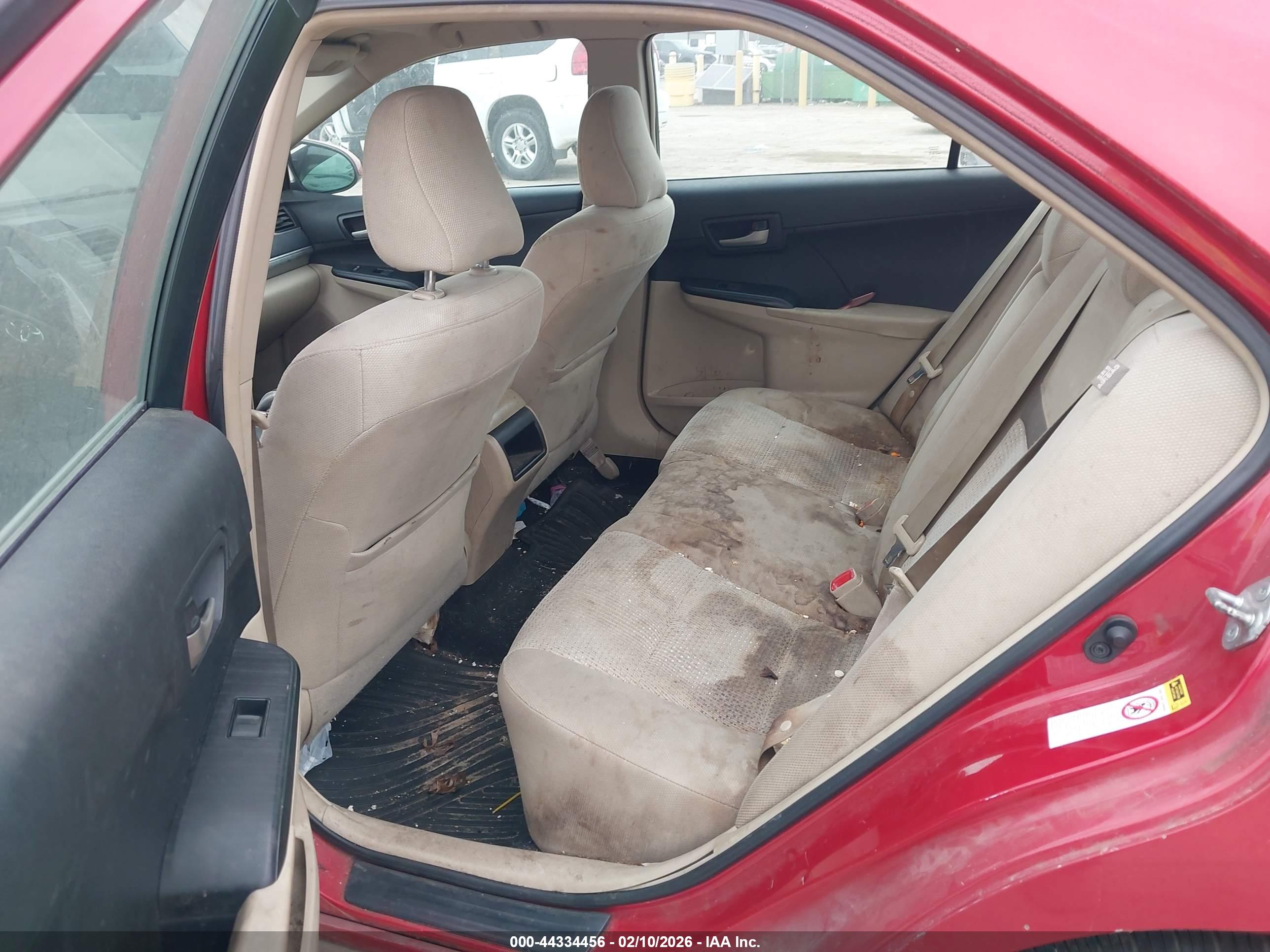 TOYOTA CAMRY image 8