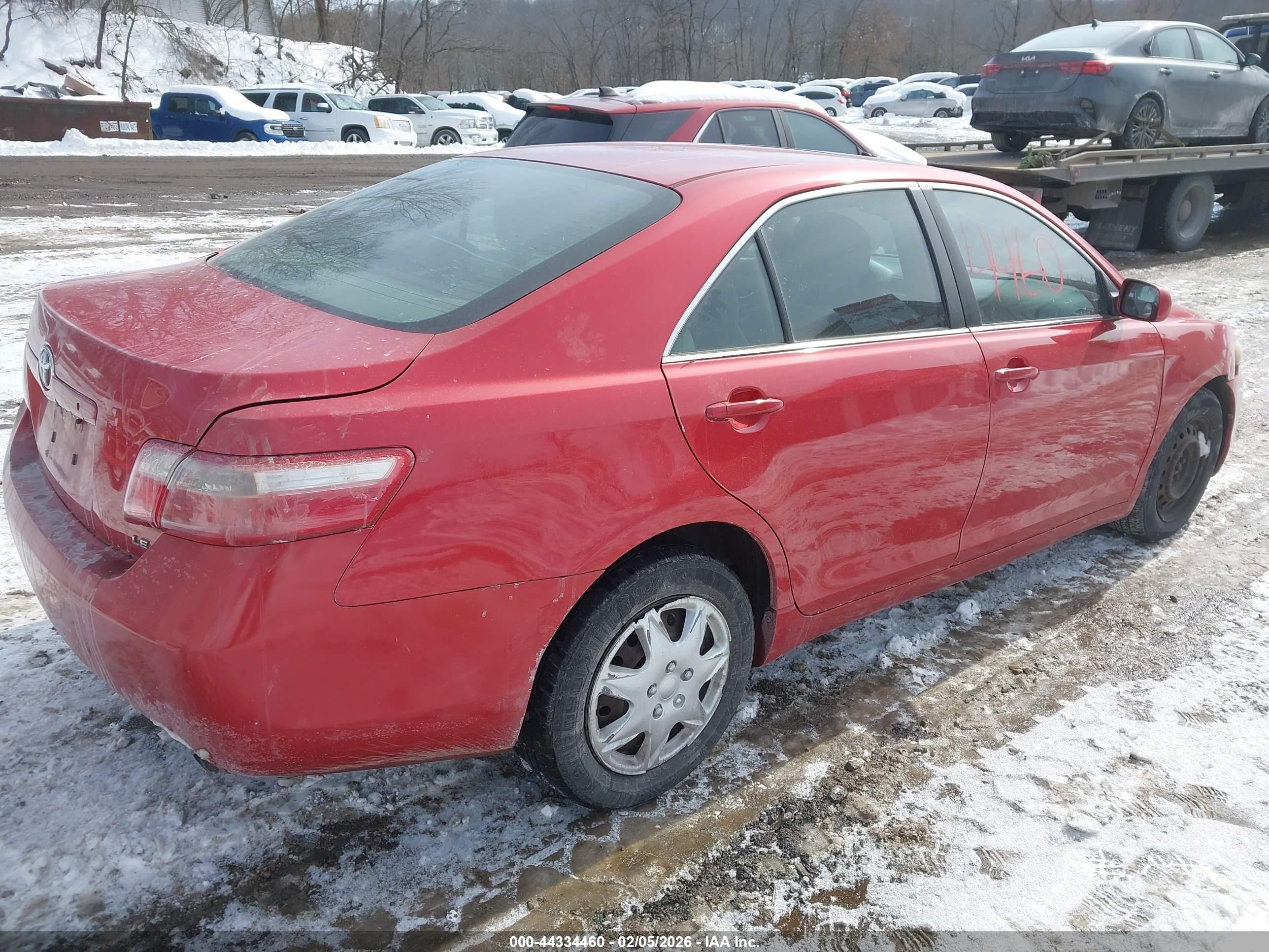 TOYOTA CAMRY image 4