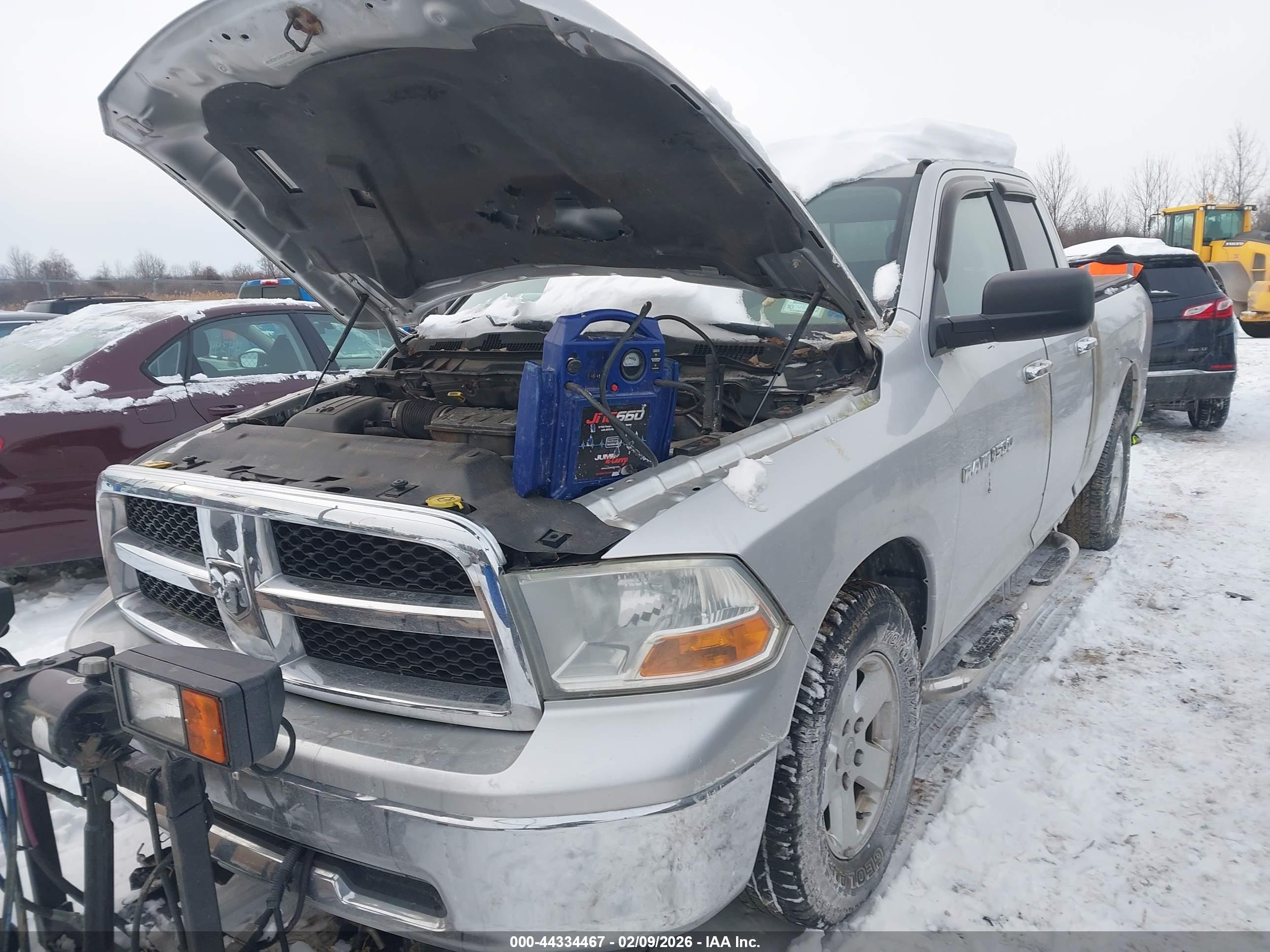 DODGE RAM image 6