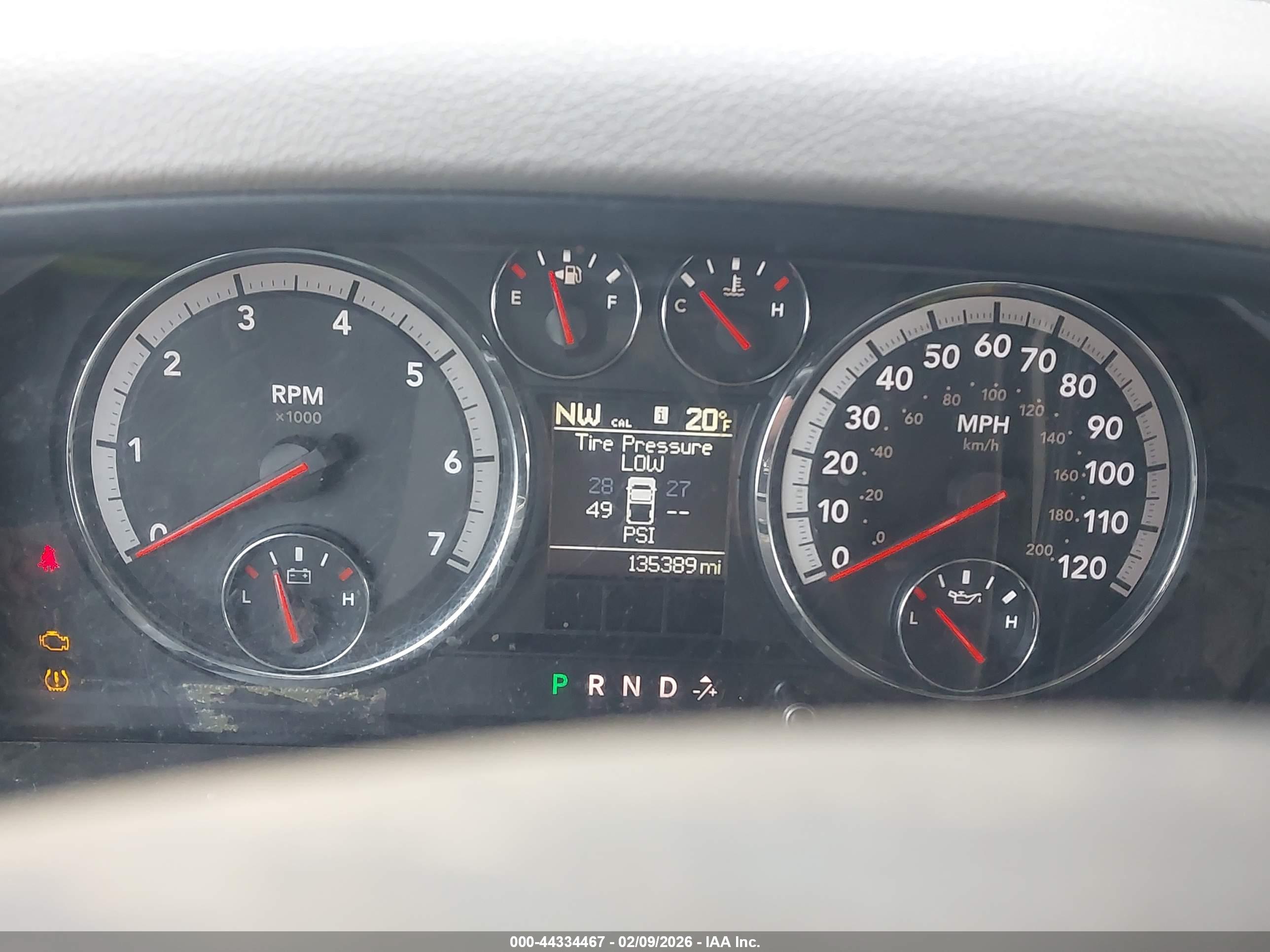 DODGE RAM image 7