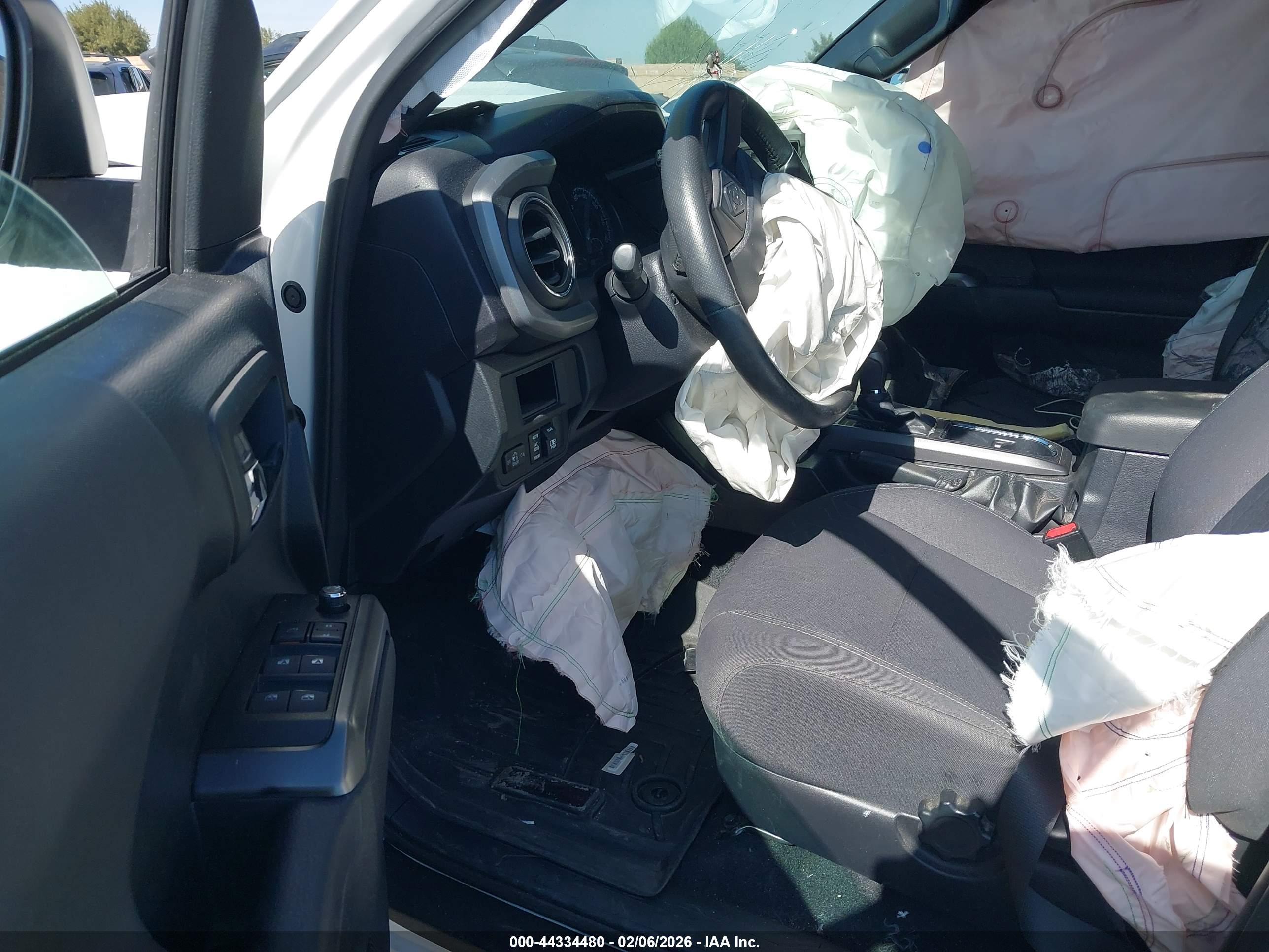TOYOTA TACOMA image 5