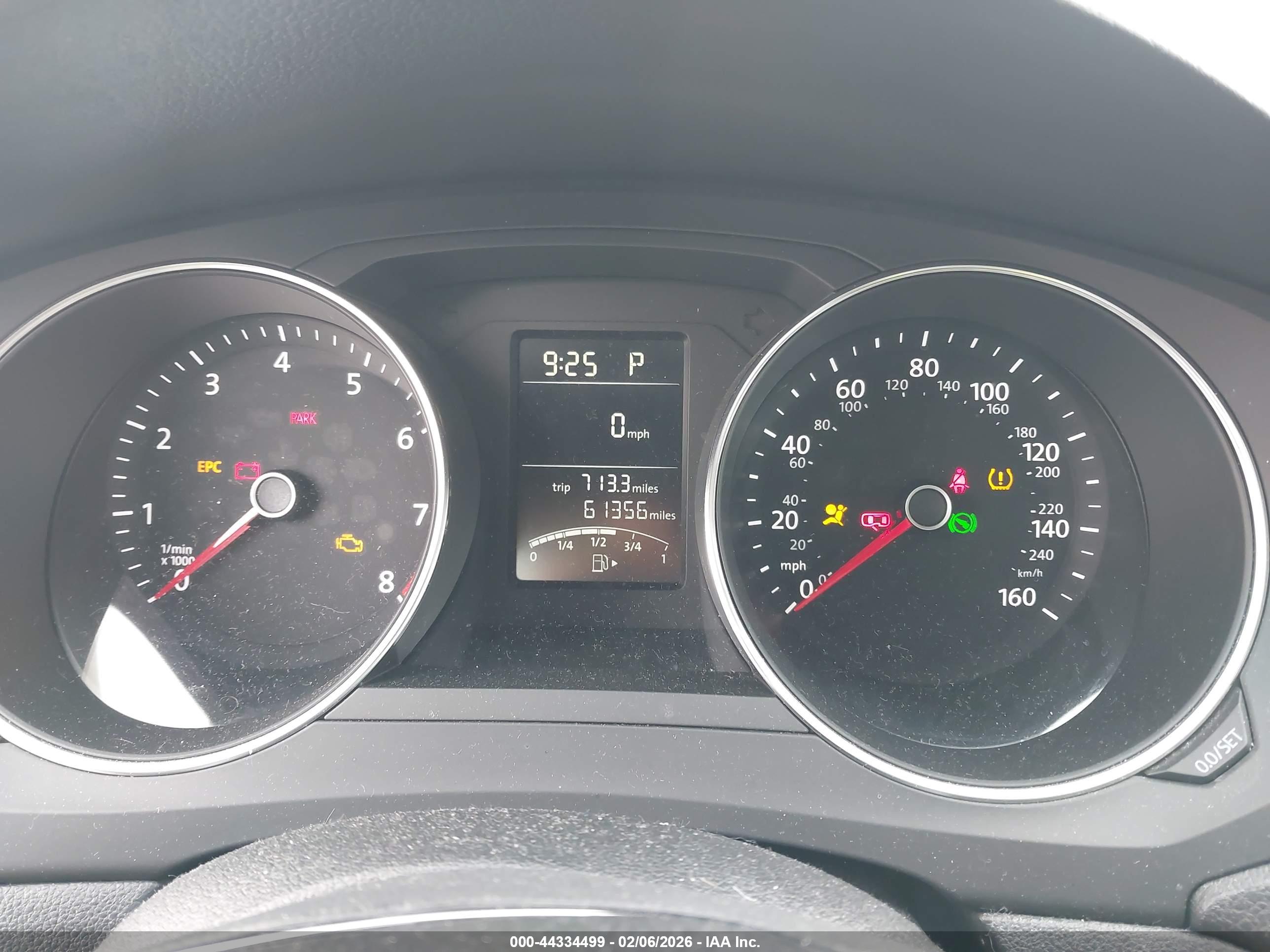 VOLKSWAGEN JETTA image 7