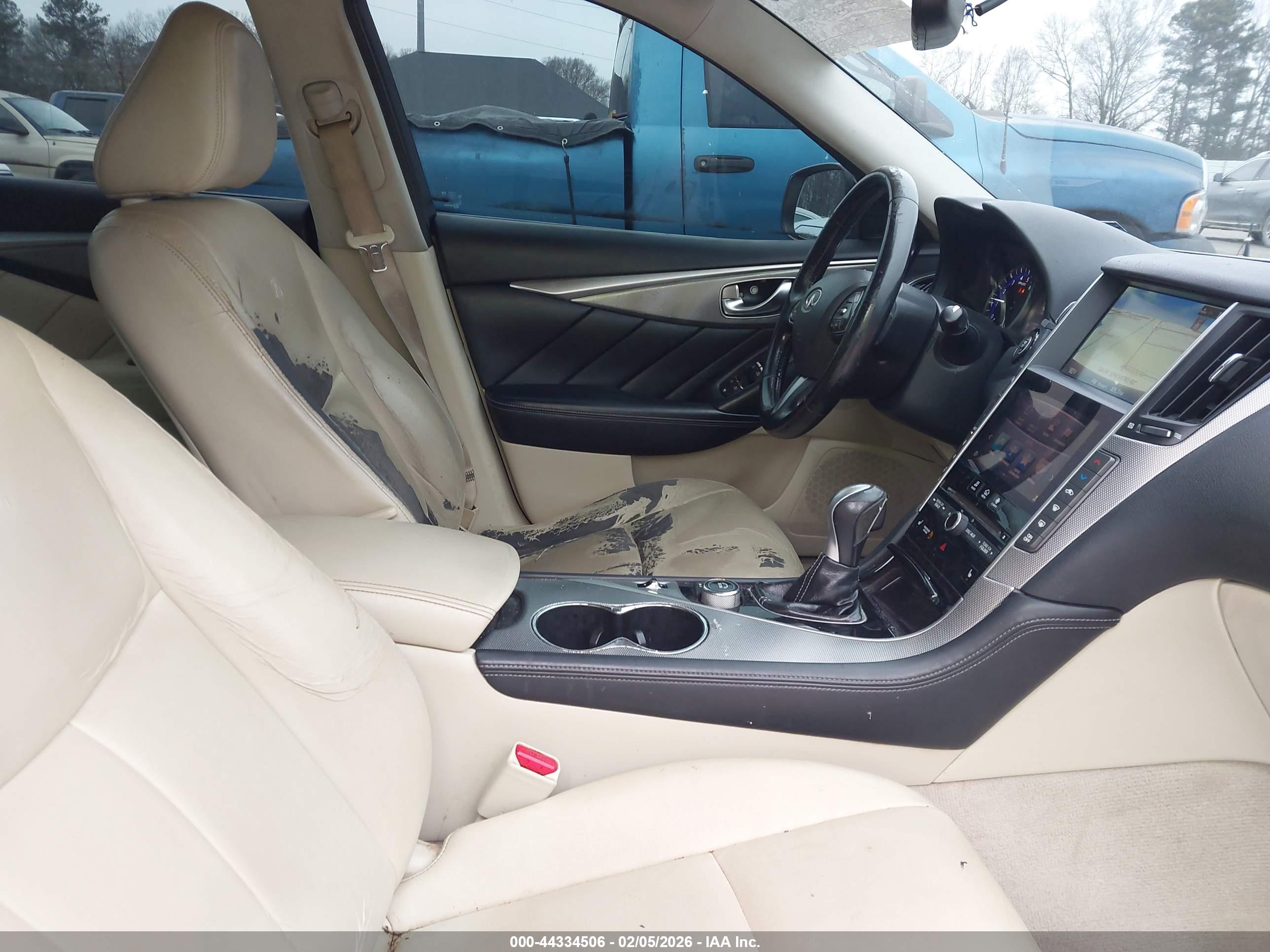 INFINITI Q50 image 5