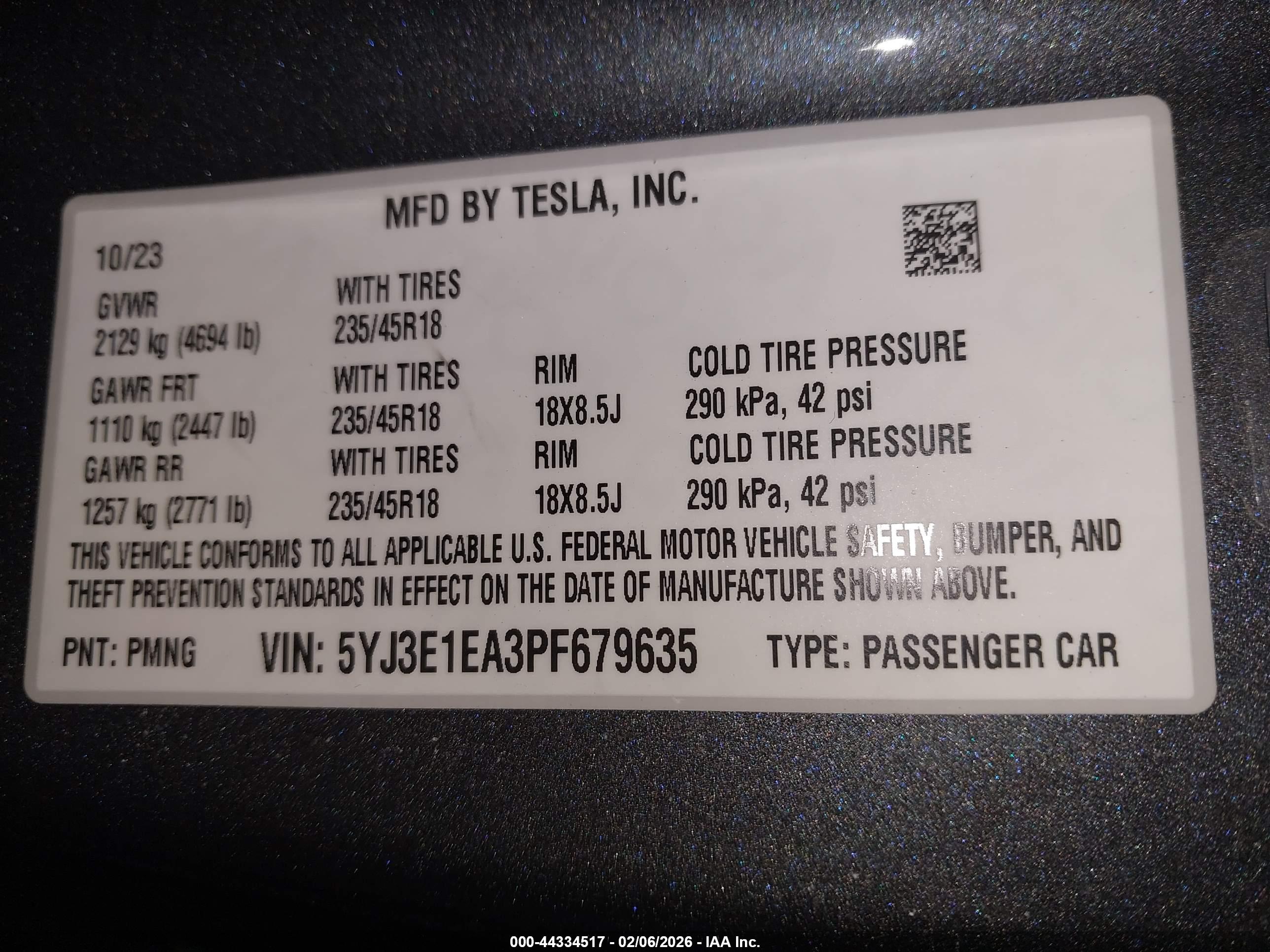 TESLA MODEL image 9