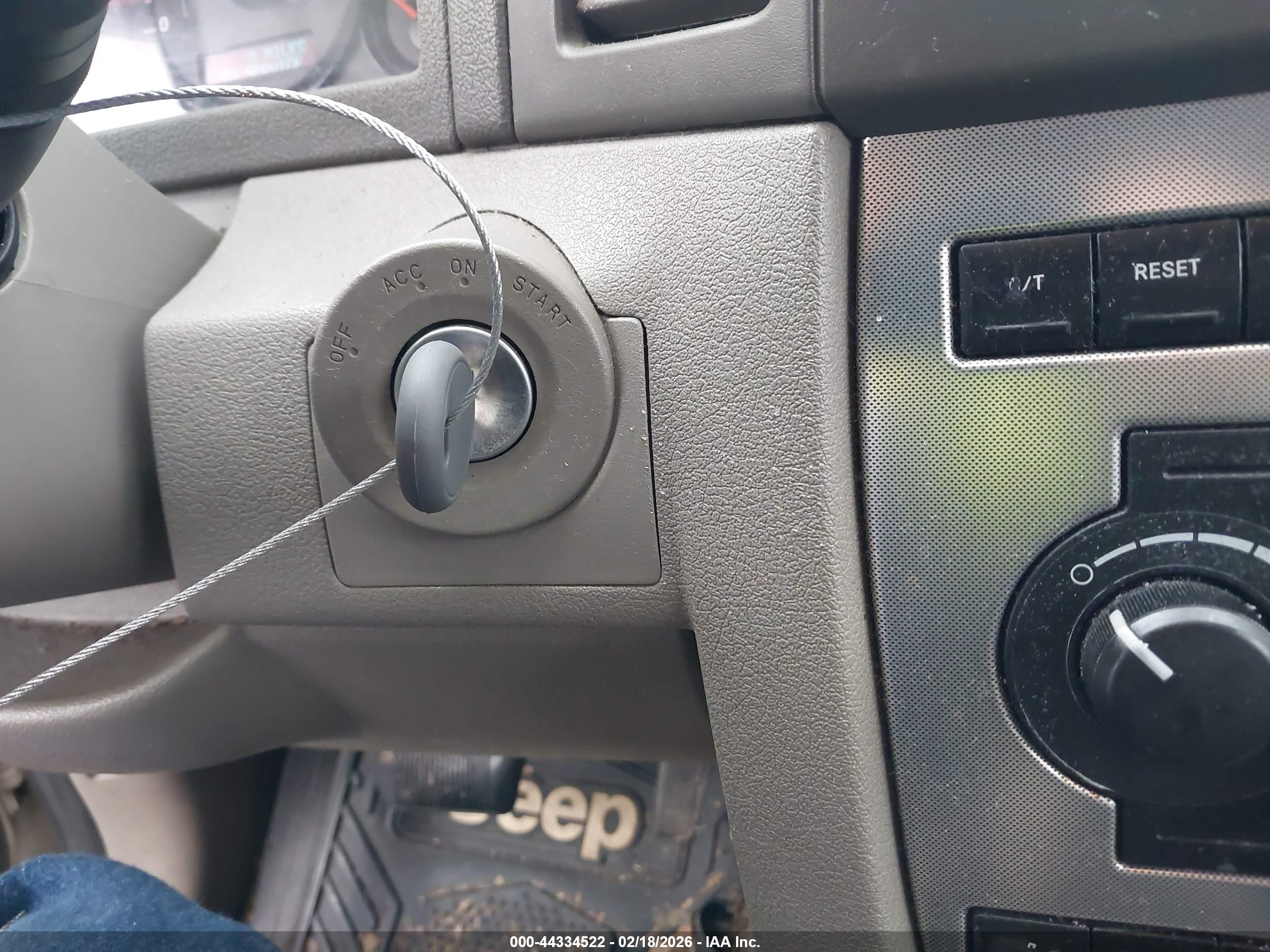 JEEP GRAND image 11