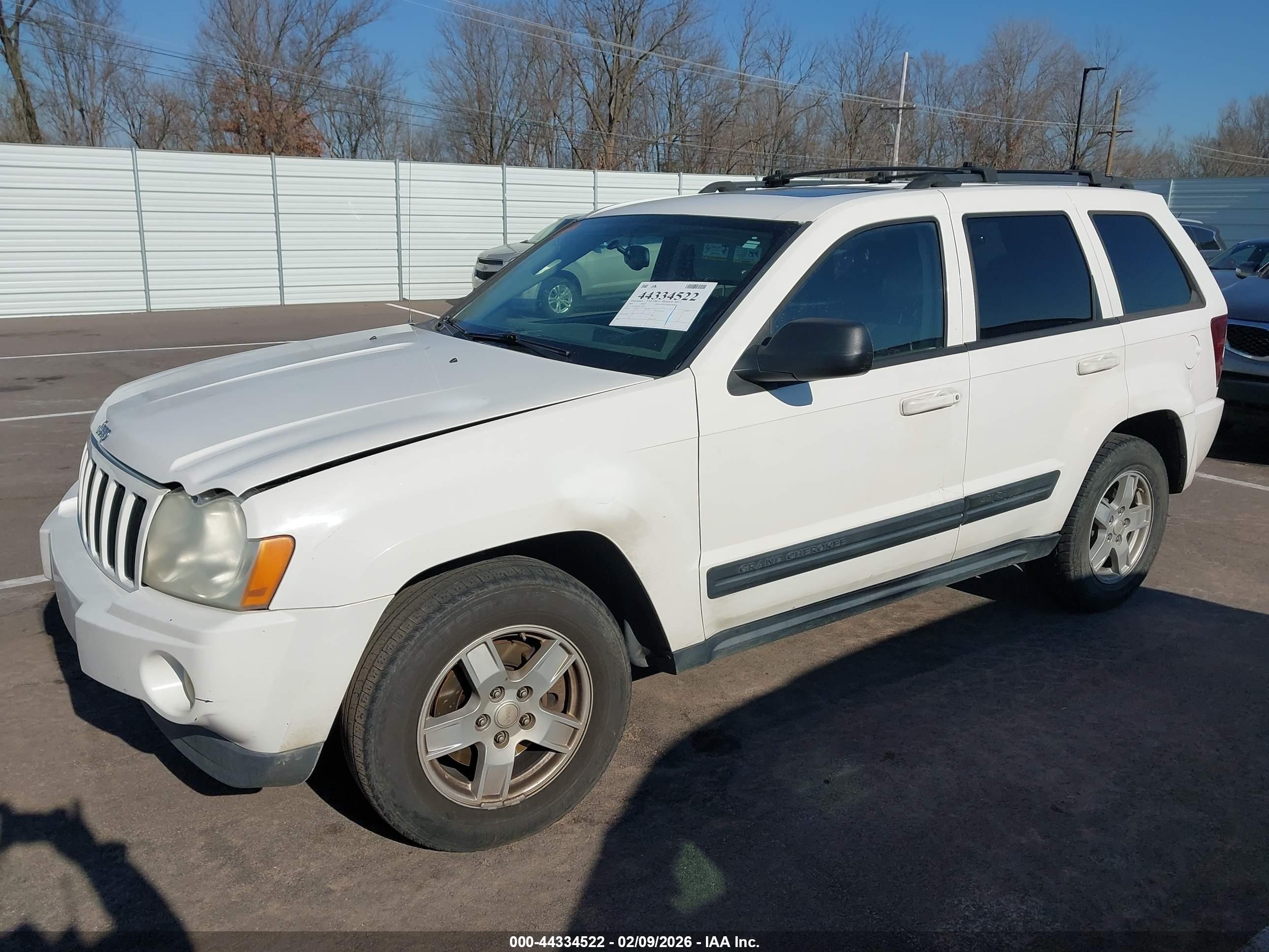 JEEP GRAND image 2