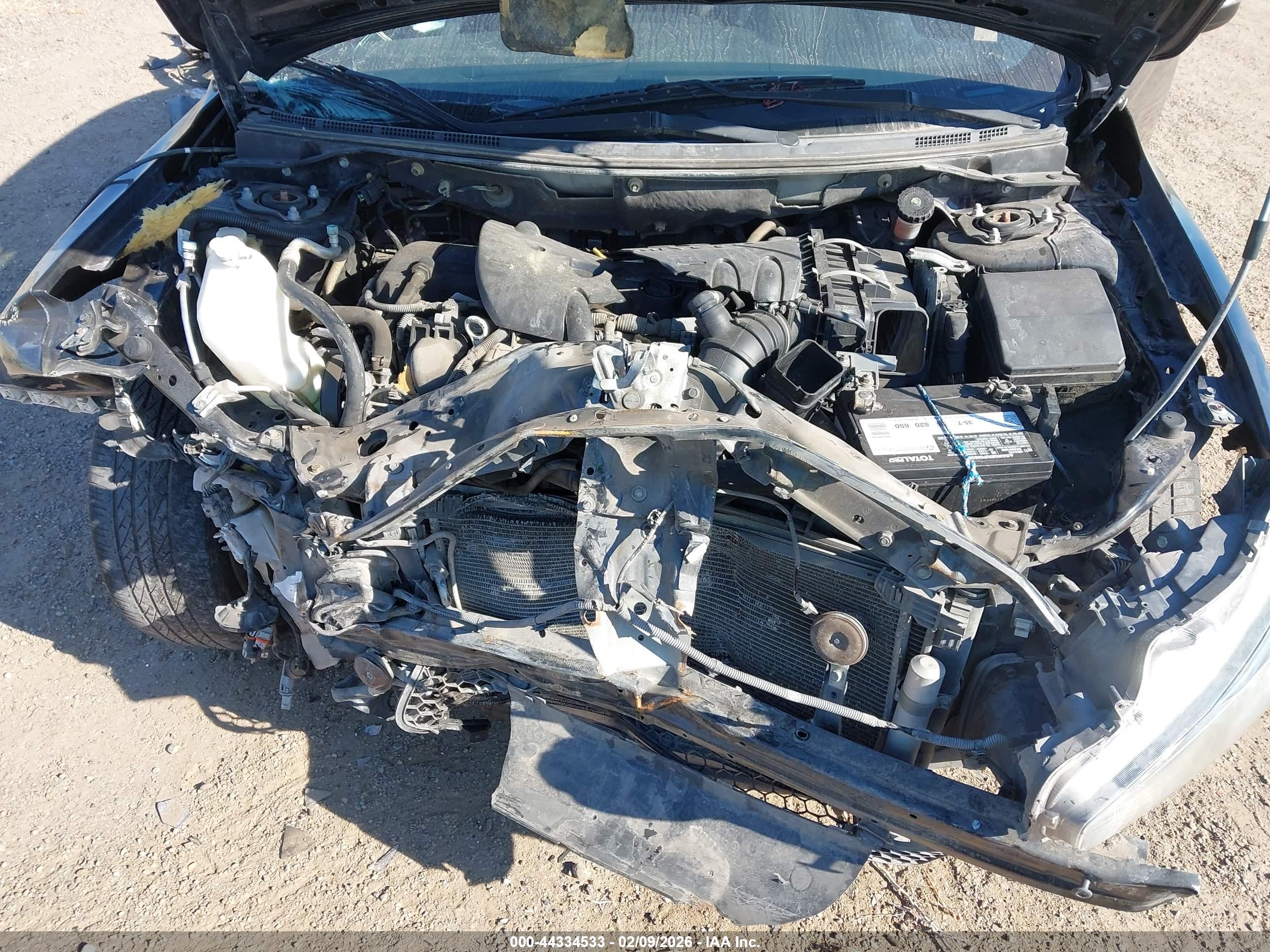 MITSUBISHI LANCER image 10