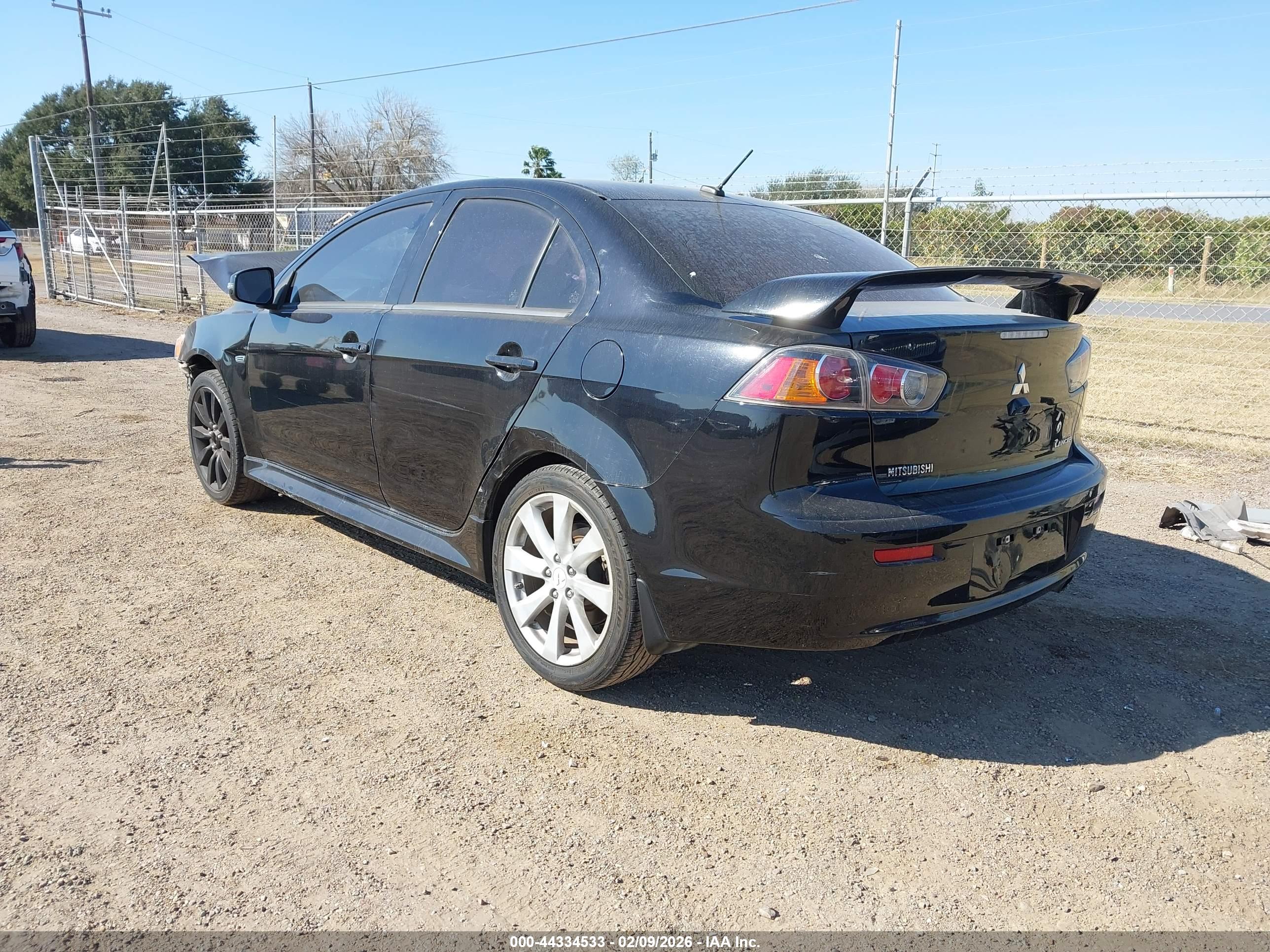 MITSUBISHI LANCER image 3